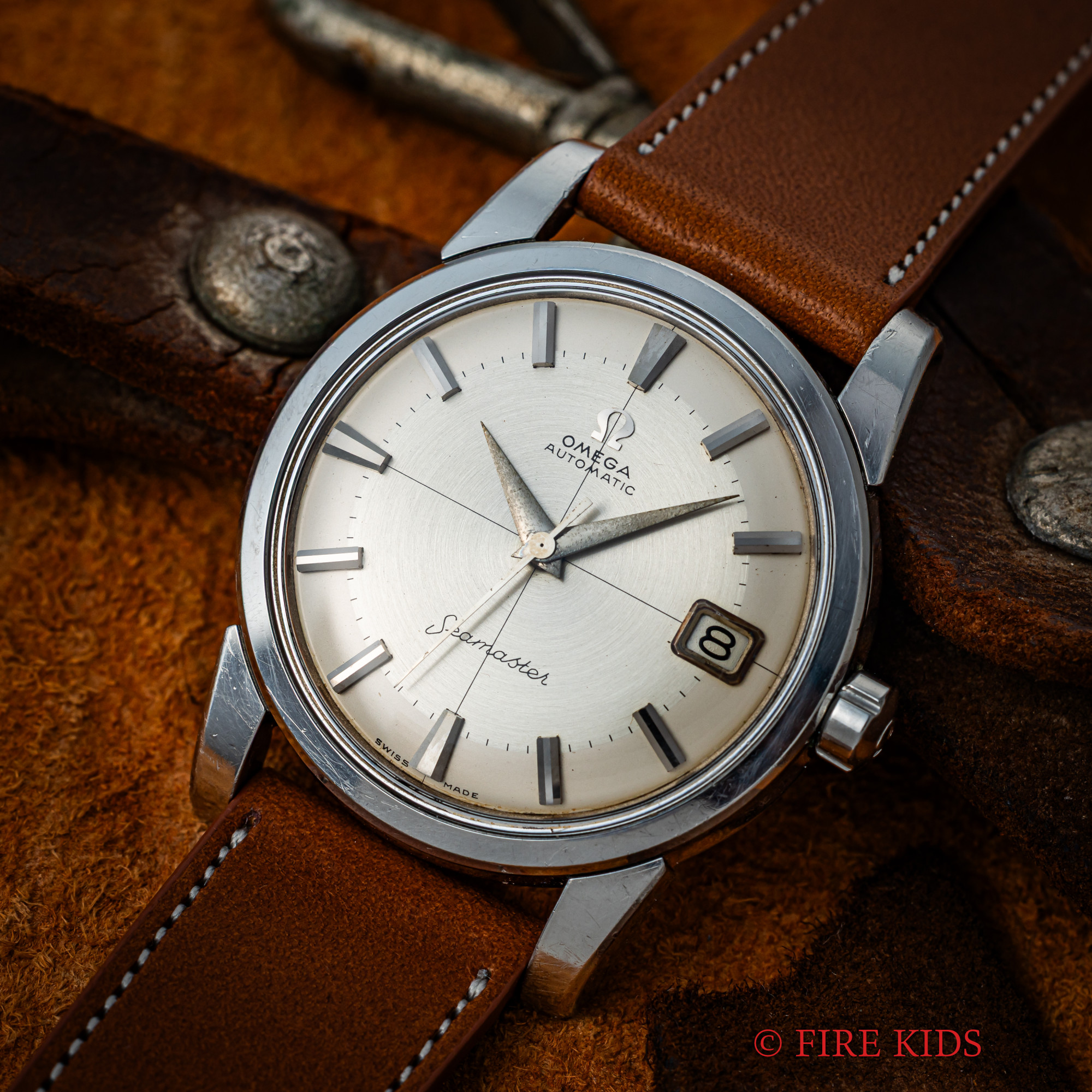 オメガ シーマスター 1958年製 Ref.2849-15SC 全回転ローター自動巻 Cal.503 クロスラインダイヤル