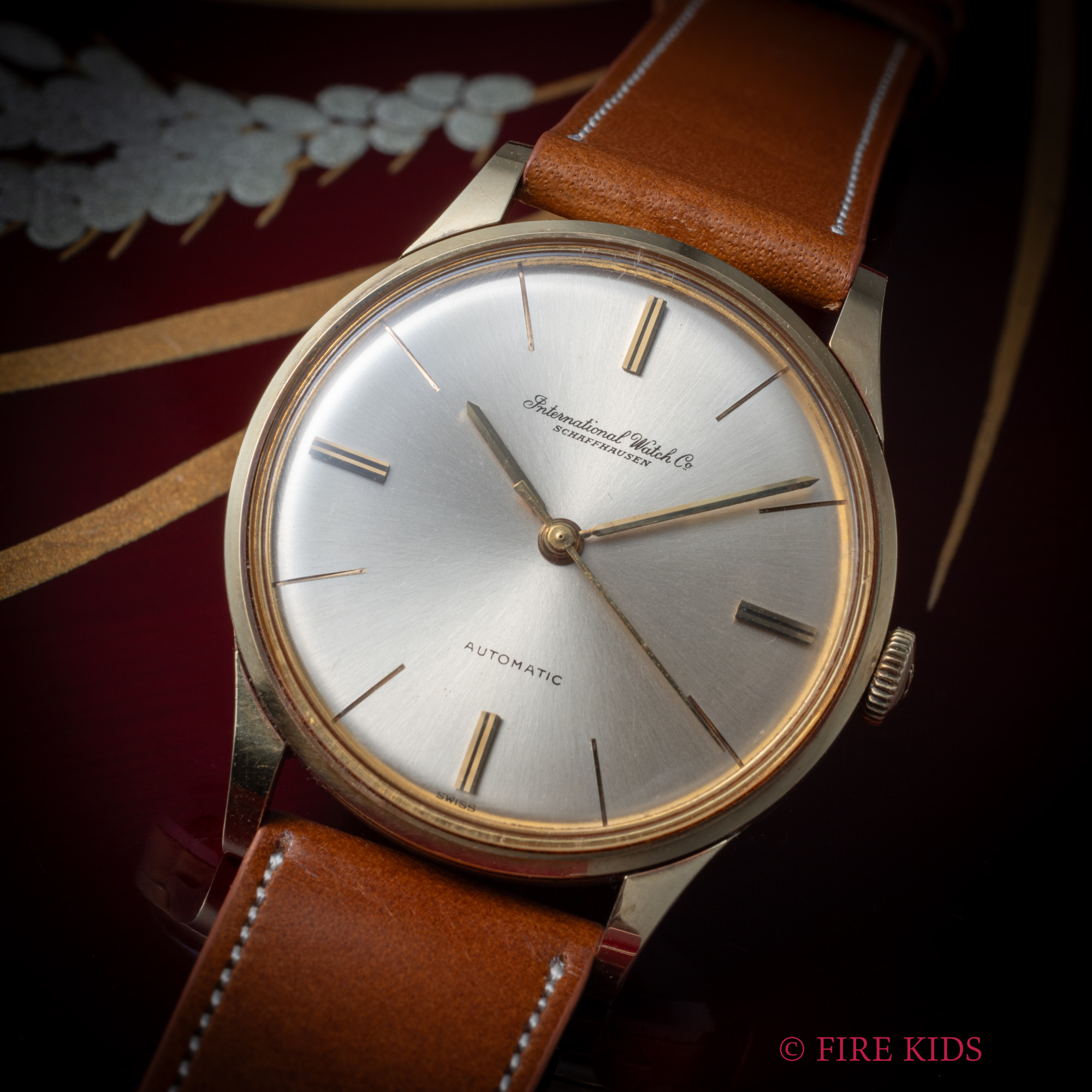 IWC K14金無垢 ステンバックケース 1964年製 自動巻 Cal.853 シーラカンスリューズ
