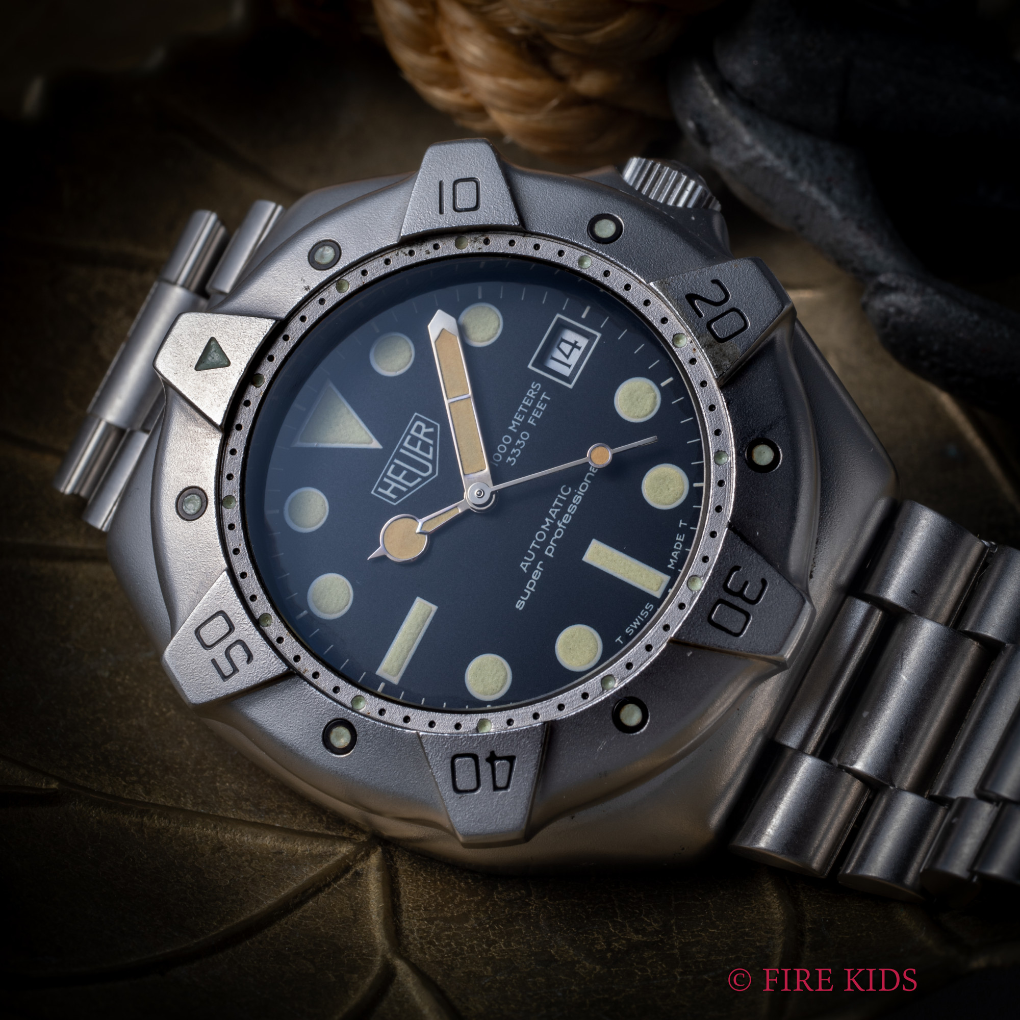 タグホイヤー スーパープロフェッショナル1000 1980年代製 自動巻 Ref.840.006 純正ステンレスブレス、サービスBOX付