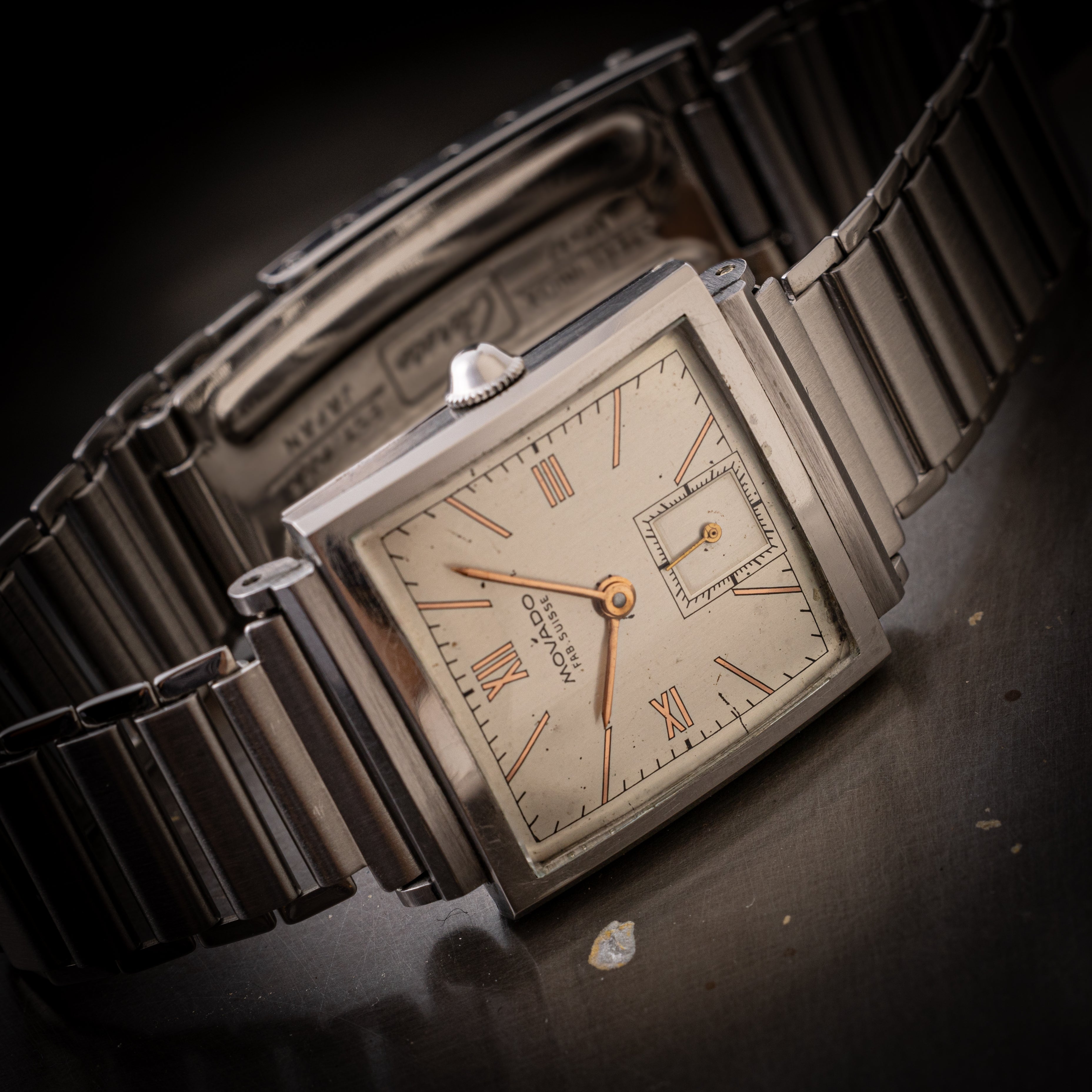 モバード スクエアケース スモールセコンド 手巻き 1940年代