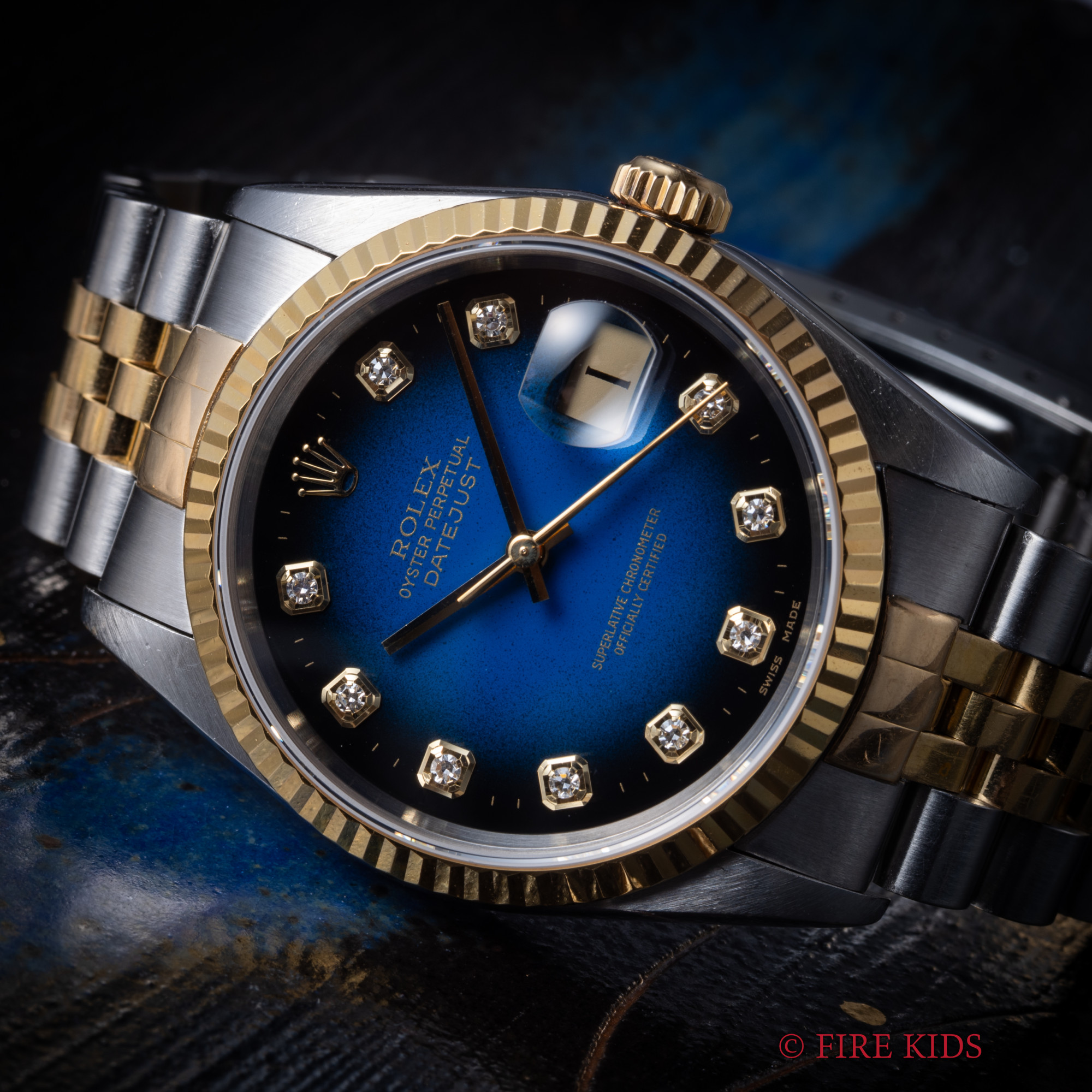 ロレックス ROLEX デイトジャスト 10P 1996年製 Ref.16233G 自動巻 ブルーグラデーション文字盤 純正コンビジュビリーブレス付