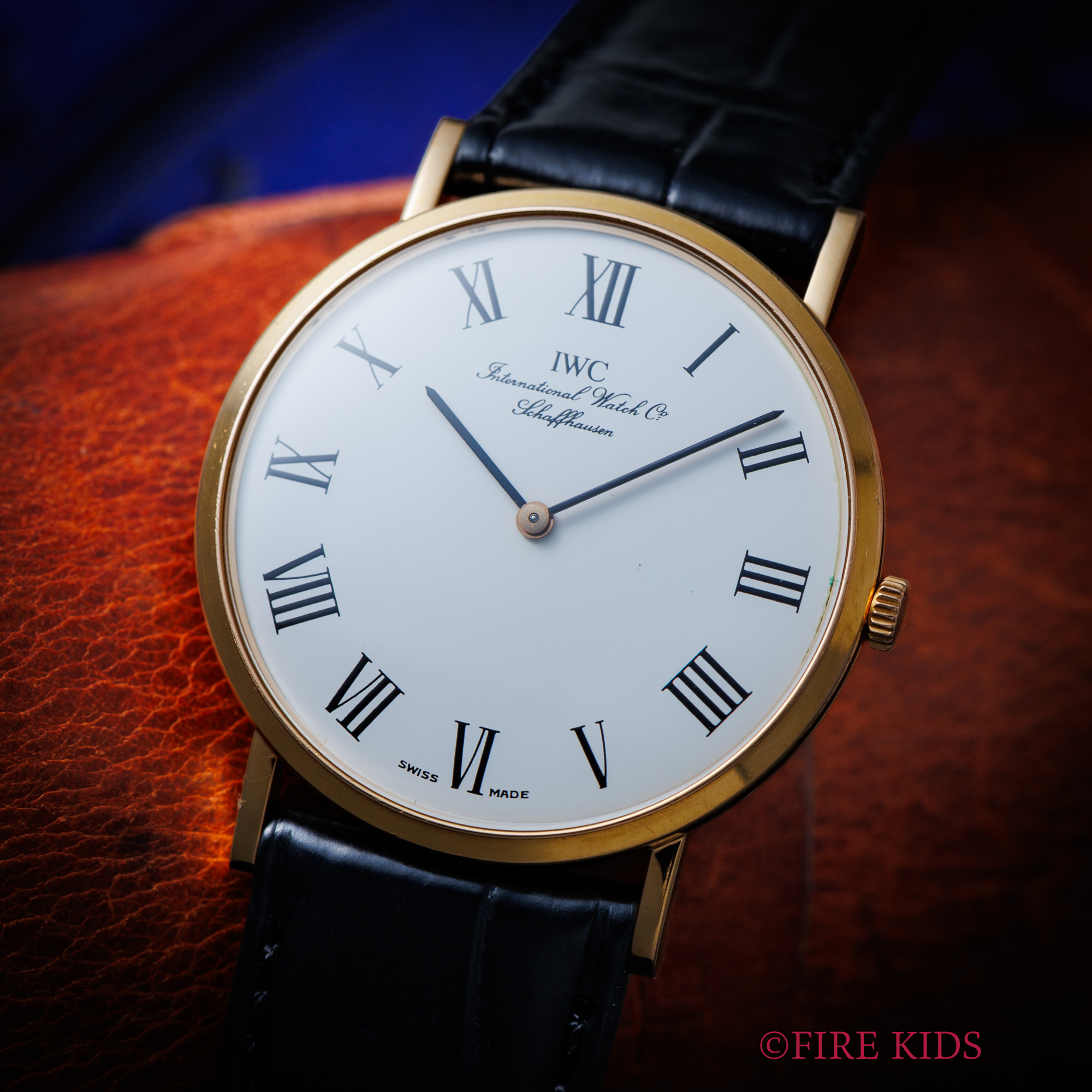IWC 18金無垢ラウンドケース Ref.2010 1994年製 手巻き Cal.1852ホワイトローマンダイヤル ギャラ付き