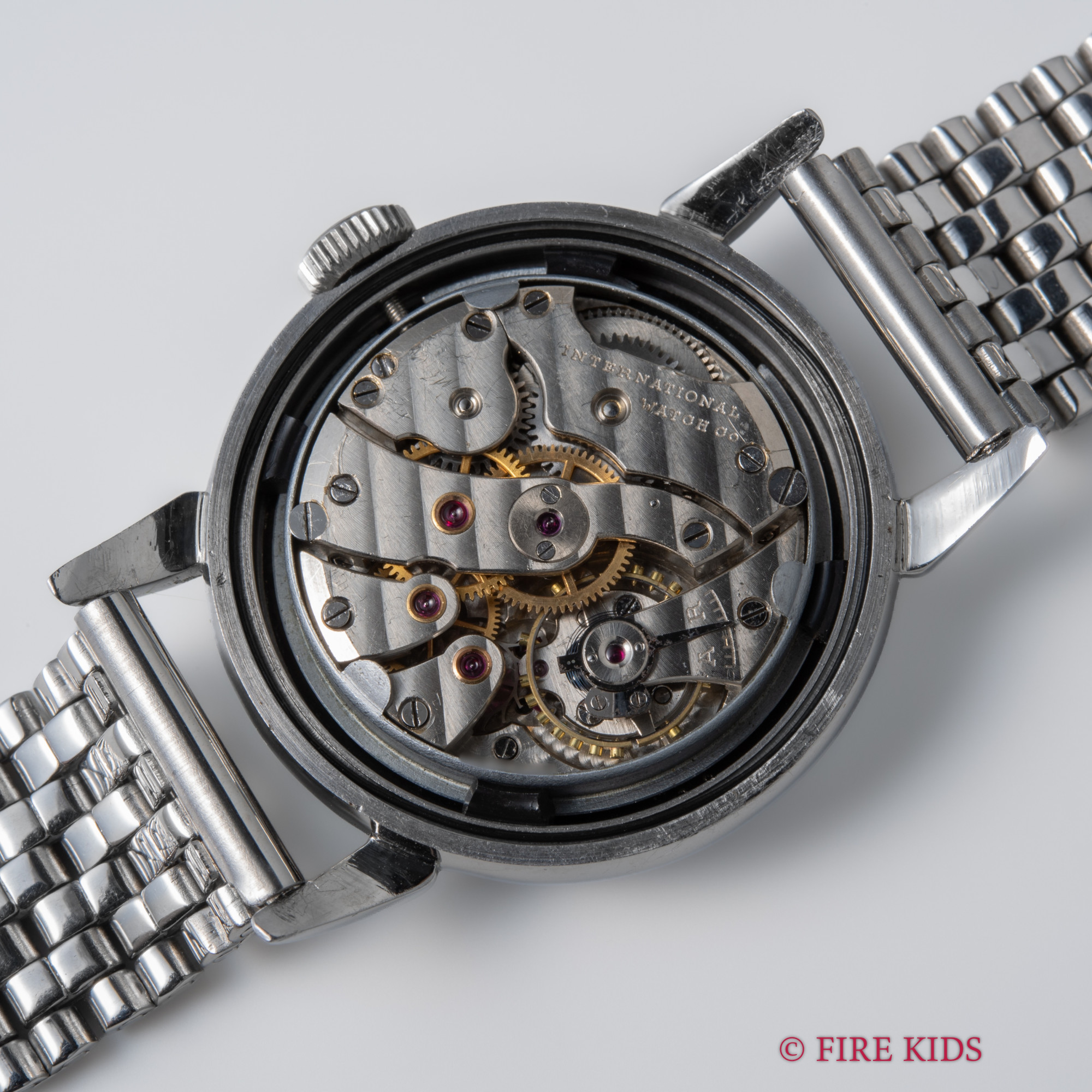 FIREKIDS｜ファイアーキッズ / IWC ブラックミラーダイヤル 1944年製
