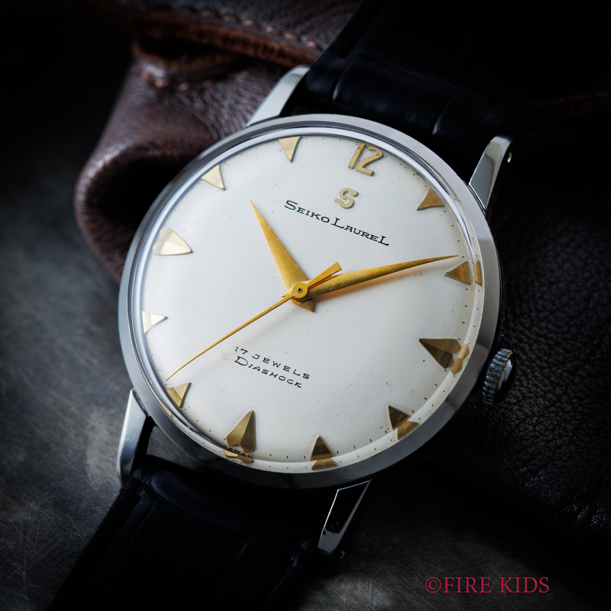 セイコー 1958年製 ローレル Ref.J14004 17石手巻 ダイヤショック 楔インデックス