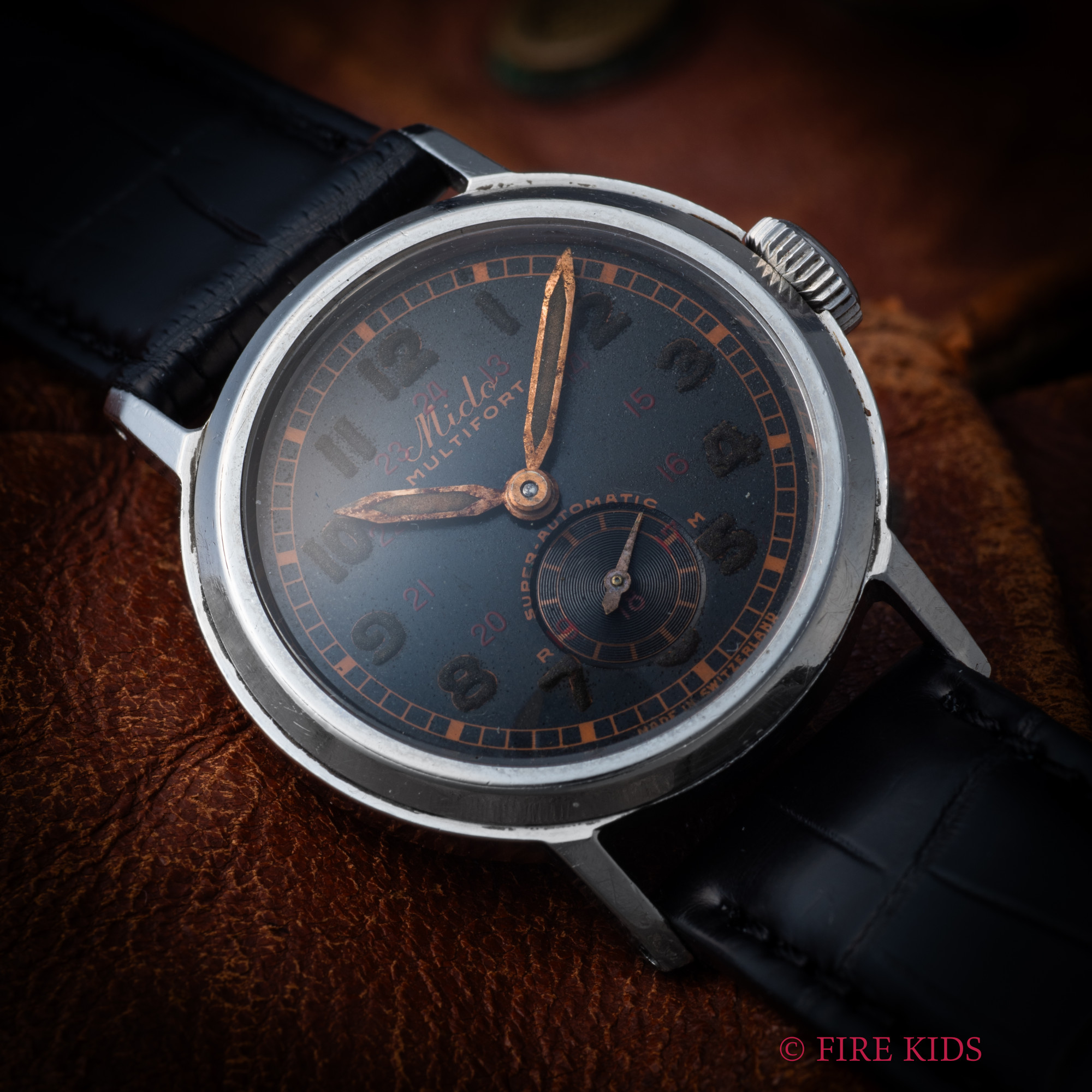 ミドー Mido 1940年代製 マルチフォート スーパーオートマチック ブラックマジェスティックダイヤル スモールセコンド自動巻 純正尾錠