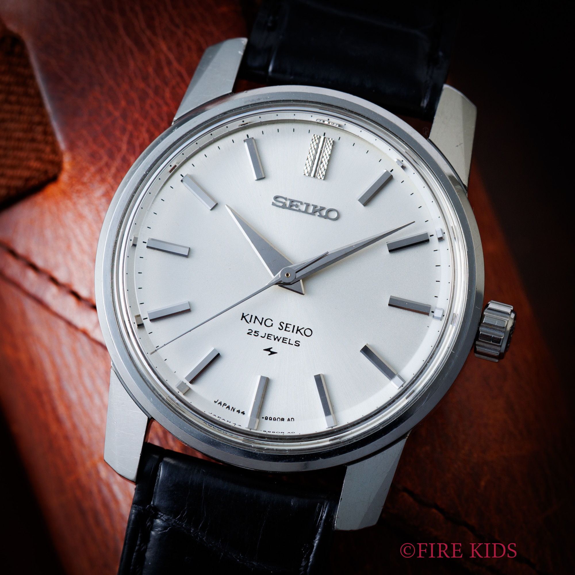 セイコー SEIKO キングセイコー 44KS 1968年製 Ref.44-9990 手巻 SEIKOメダリオン