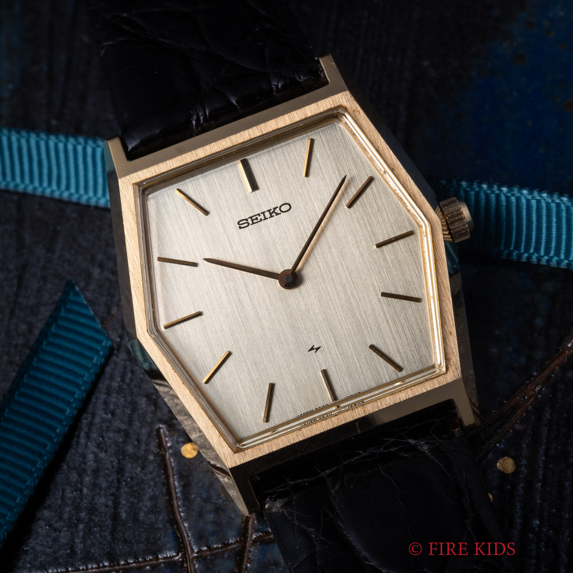 セイコー シャリオ 1975年製 SGP Ref.2220-3430 手巻き ヘキサゴンケース