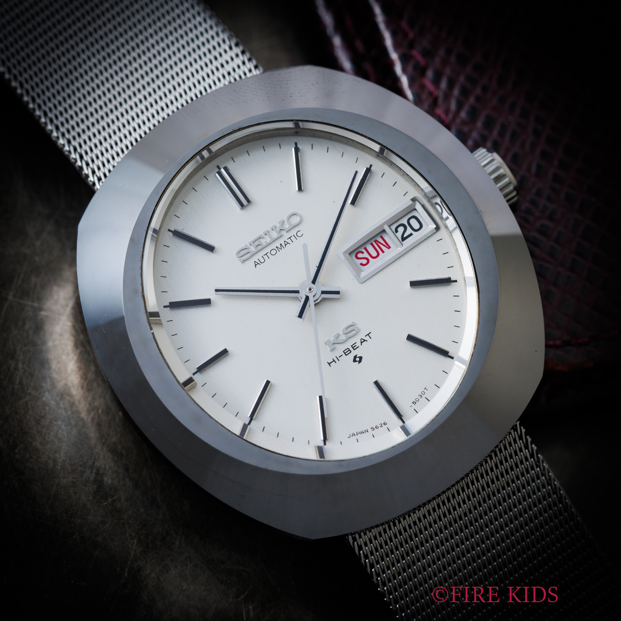 セイコー SEIKO 56KS 1971年製 超硬ケース Ref.5626-5939 ハイビート自動巻き 曜日2か国語表記 純正メッシュブレス