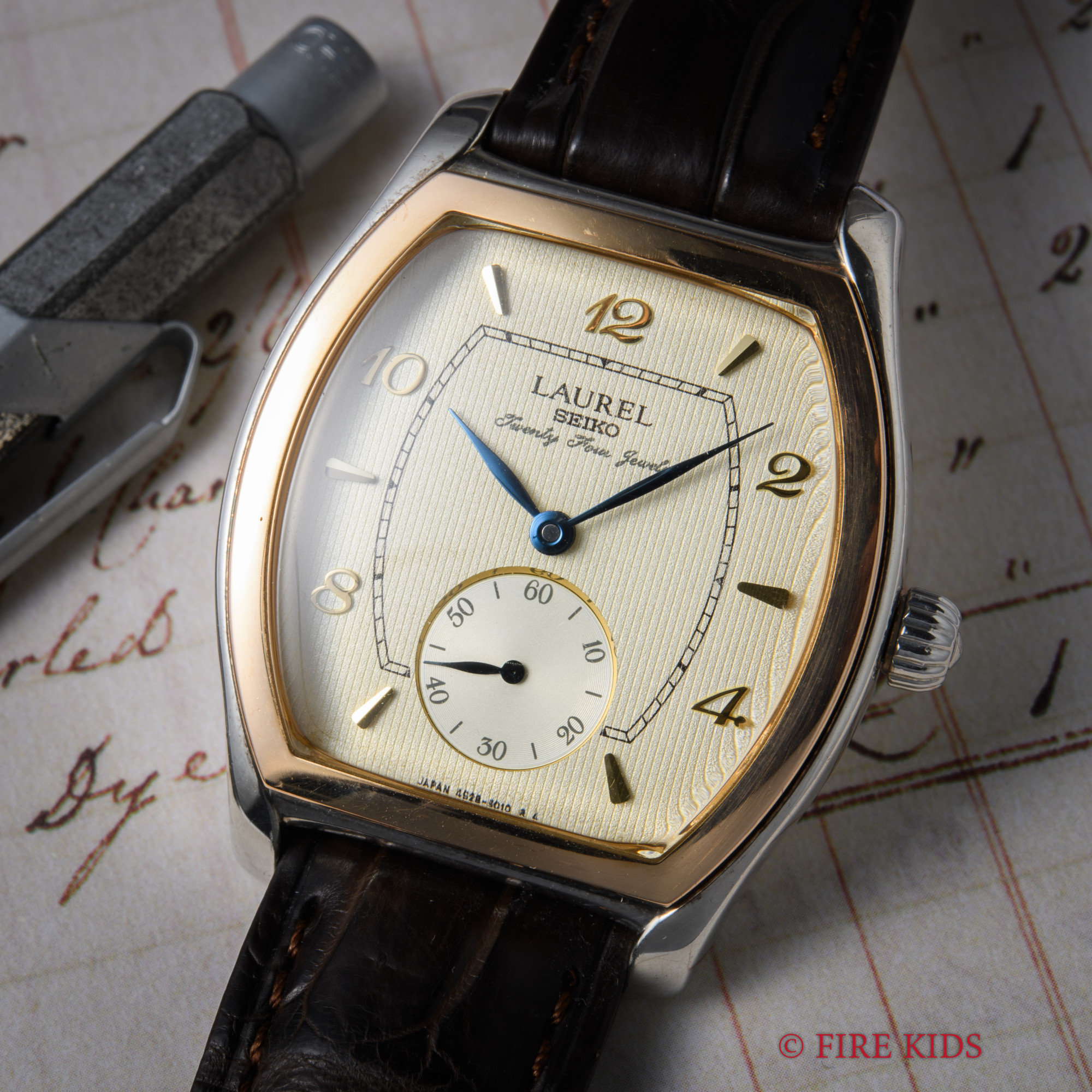 セイコー SEIKO ローレル 1996年製 銀無垢ケース18金無垢ベゼル 手巻き 純正GP尾錠
