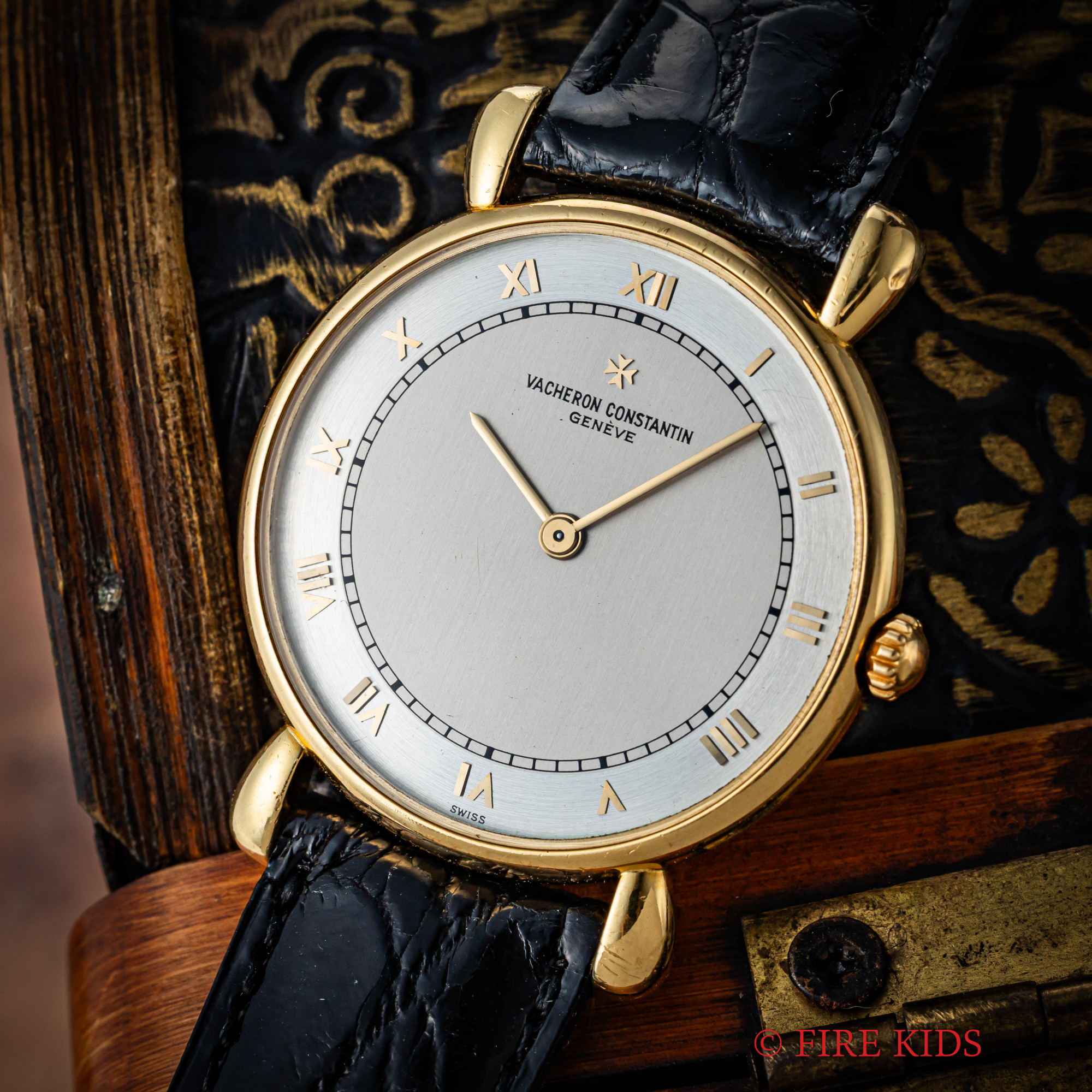 ヴァシュロンコンスタンタン VACHERON CONSTANTIN ヒストリカルコレクション 1990年代製 ティアドロップラグ Ref.70009 手巻き Cal.1003/1 純正金無垢尾錠