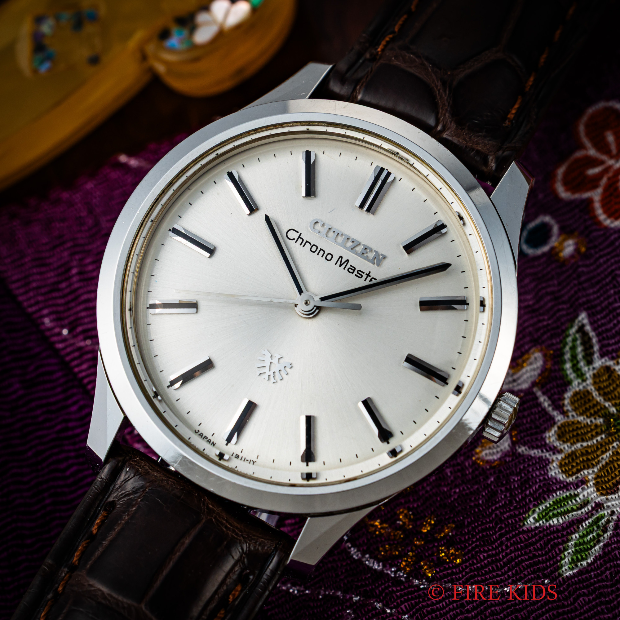 シチズン CITIZEN クロノマスター 1969年製 手巻きノンデイト 鷲メダル Ref.H005 3002-Y