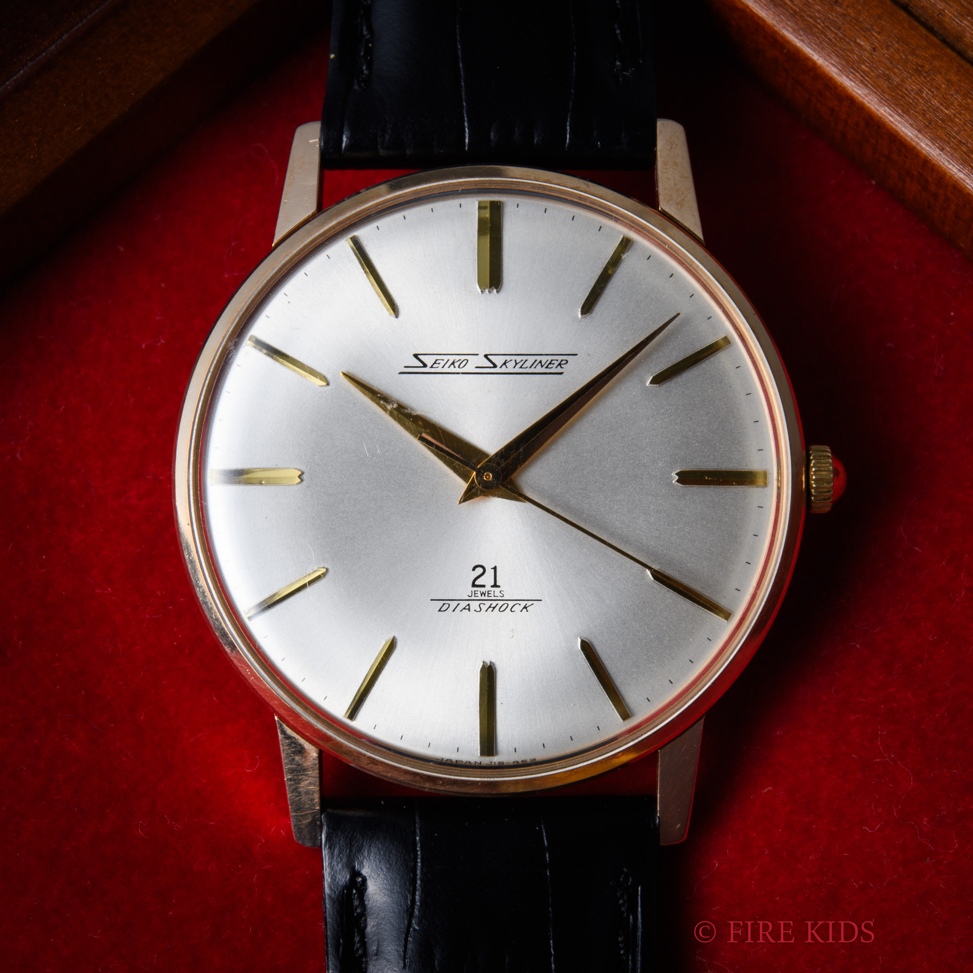 セイコー SEIKO 1963年製 14金無垢 ライナー Ref.J15001 21石 手巻 Cal.402