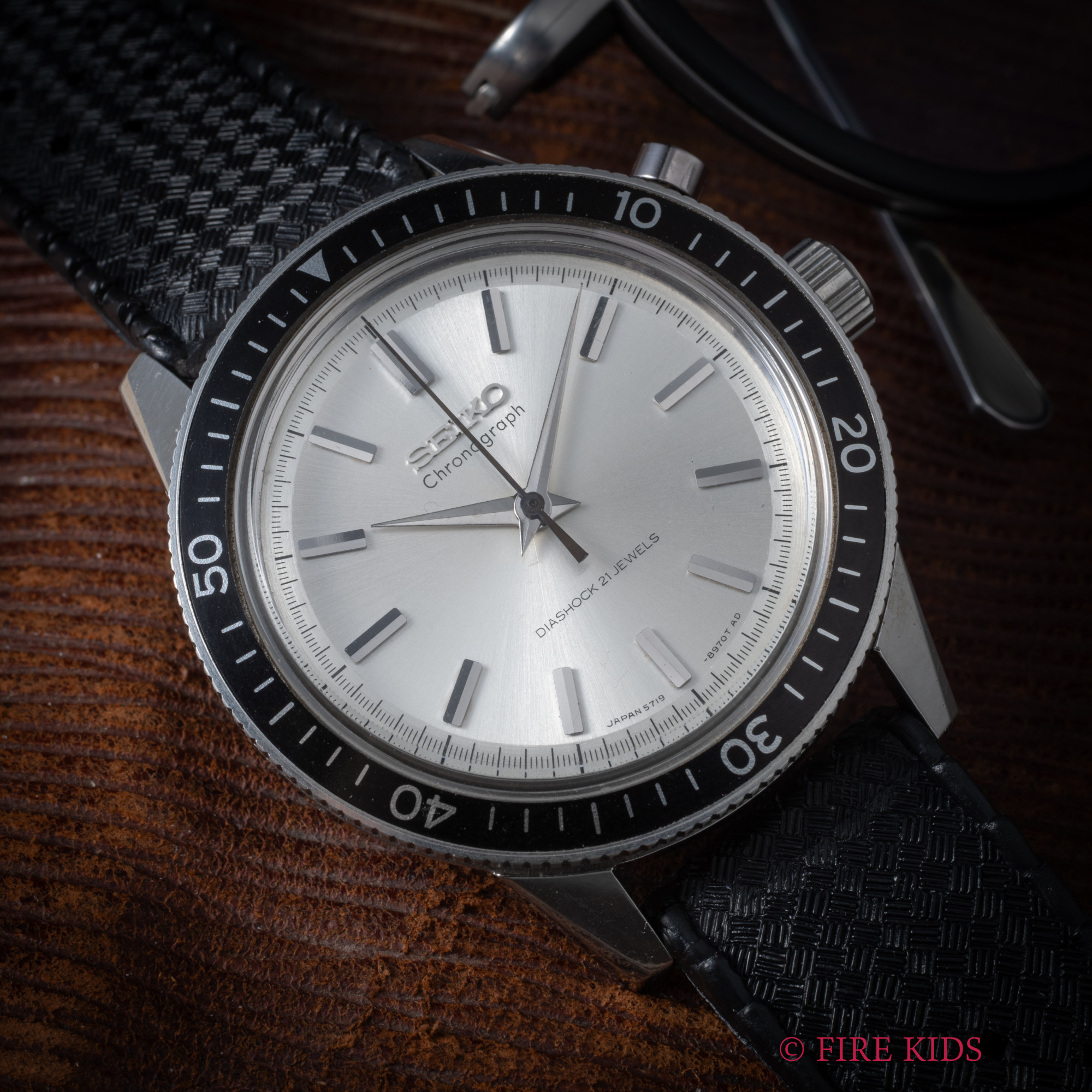 セイコー SEIKO ワンプッシュクロノグラフ 1964年製 Ref.5719-8980 手巻き タツノオトシゴ 未使用品 ノンルミナス ベルト、タグ付き