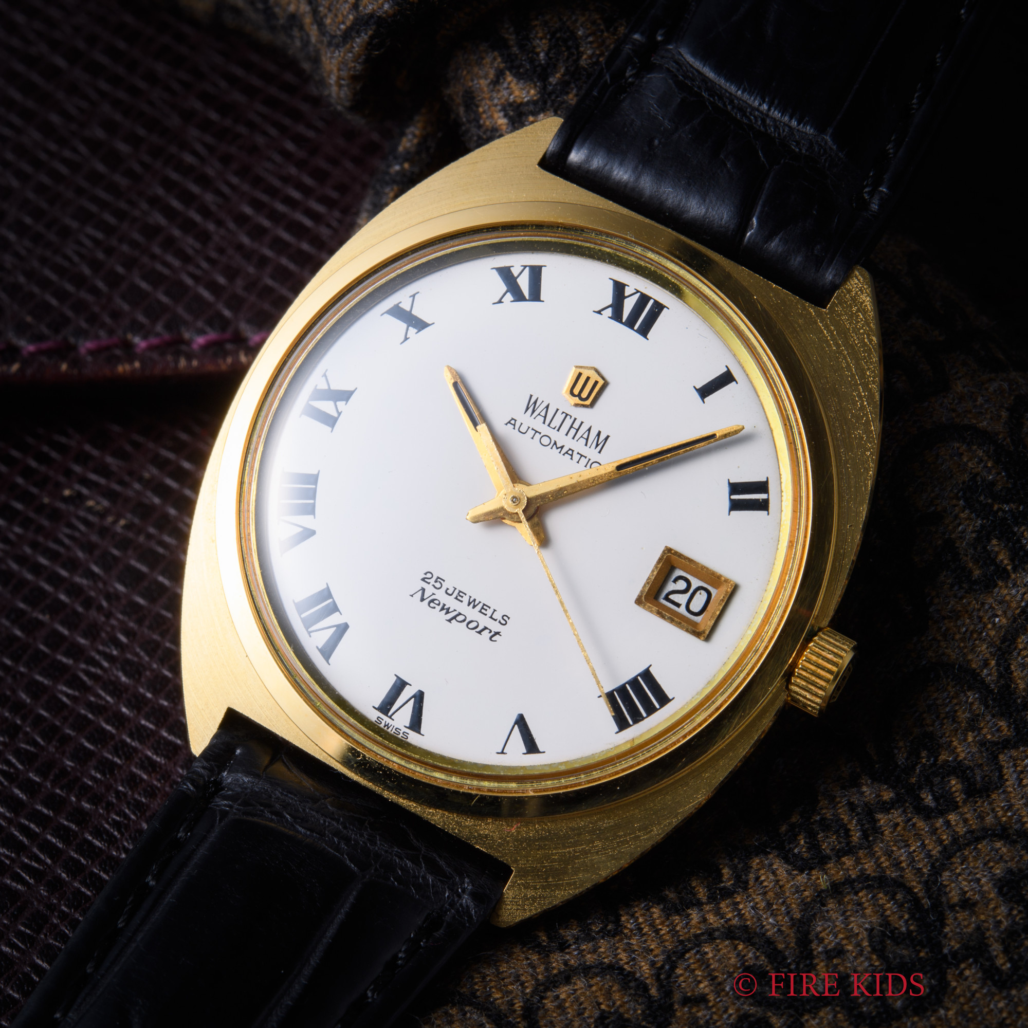 ウォルサム ニューポート 1970年代製 金張りケース 自動巻き Cラインケース Ref.2824
