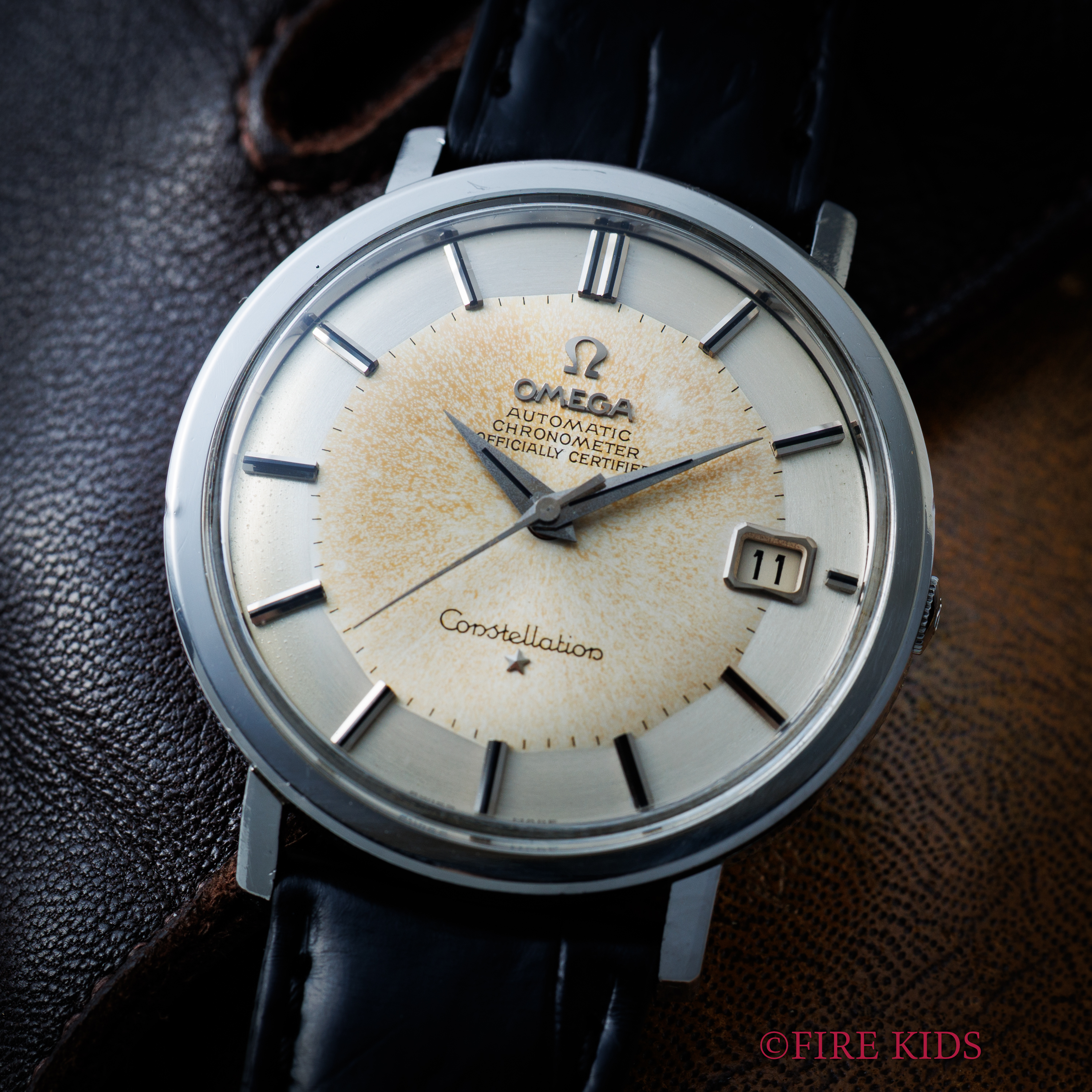 オメガ OMEGA コンステレーション 1966年製 パティーナ文字盤 Ref.168.004 自動巻きクロノメーター Cal.561 格納リューズ