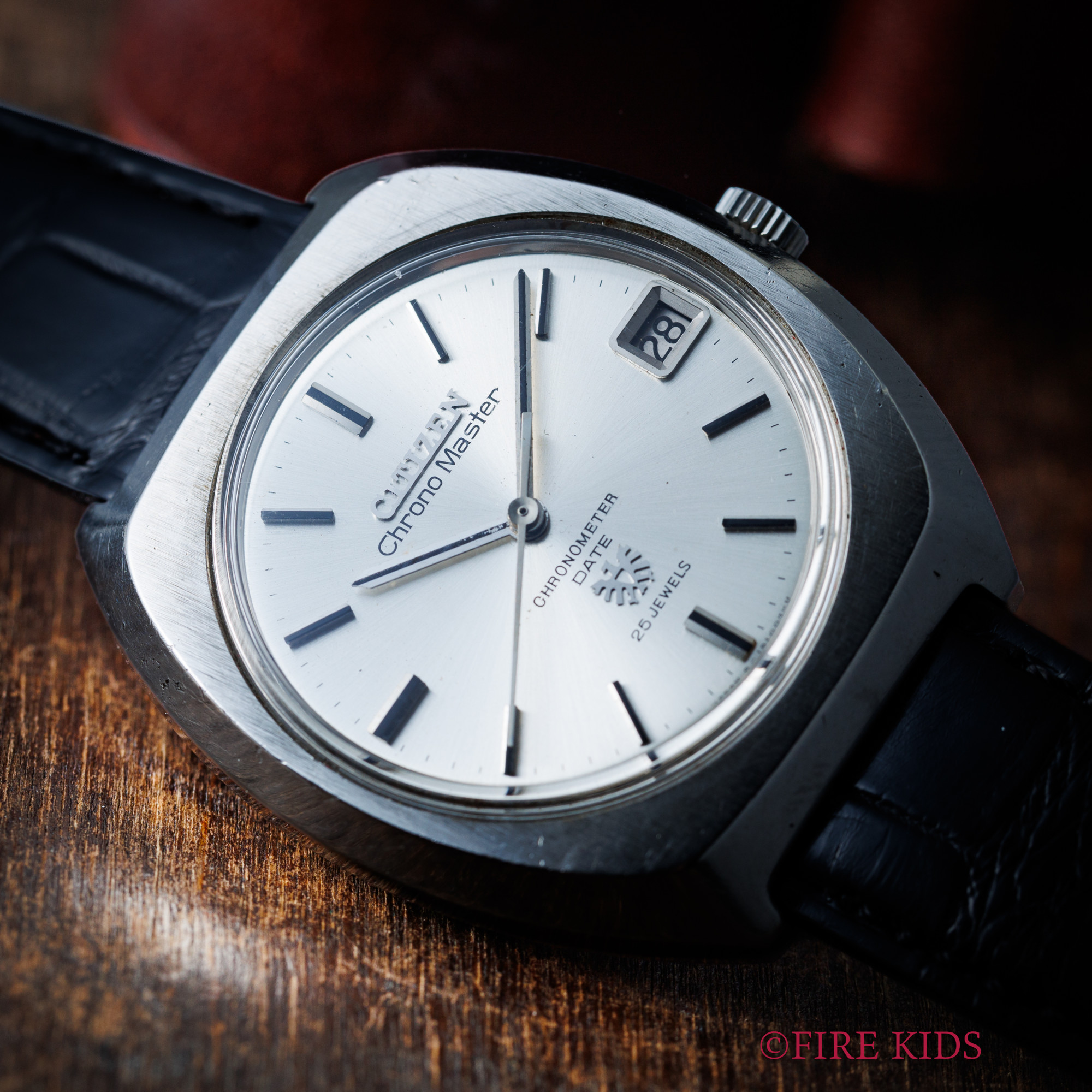 シチズン CITIZEN クロノマスター 1969年製 手巻き25石 クロノメーターデイト 鷲メダル Ref.4-180461TA