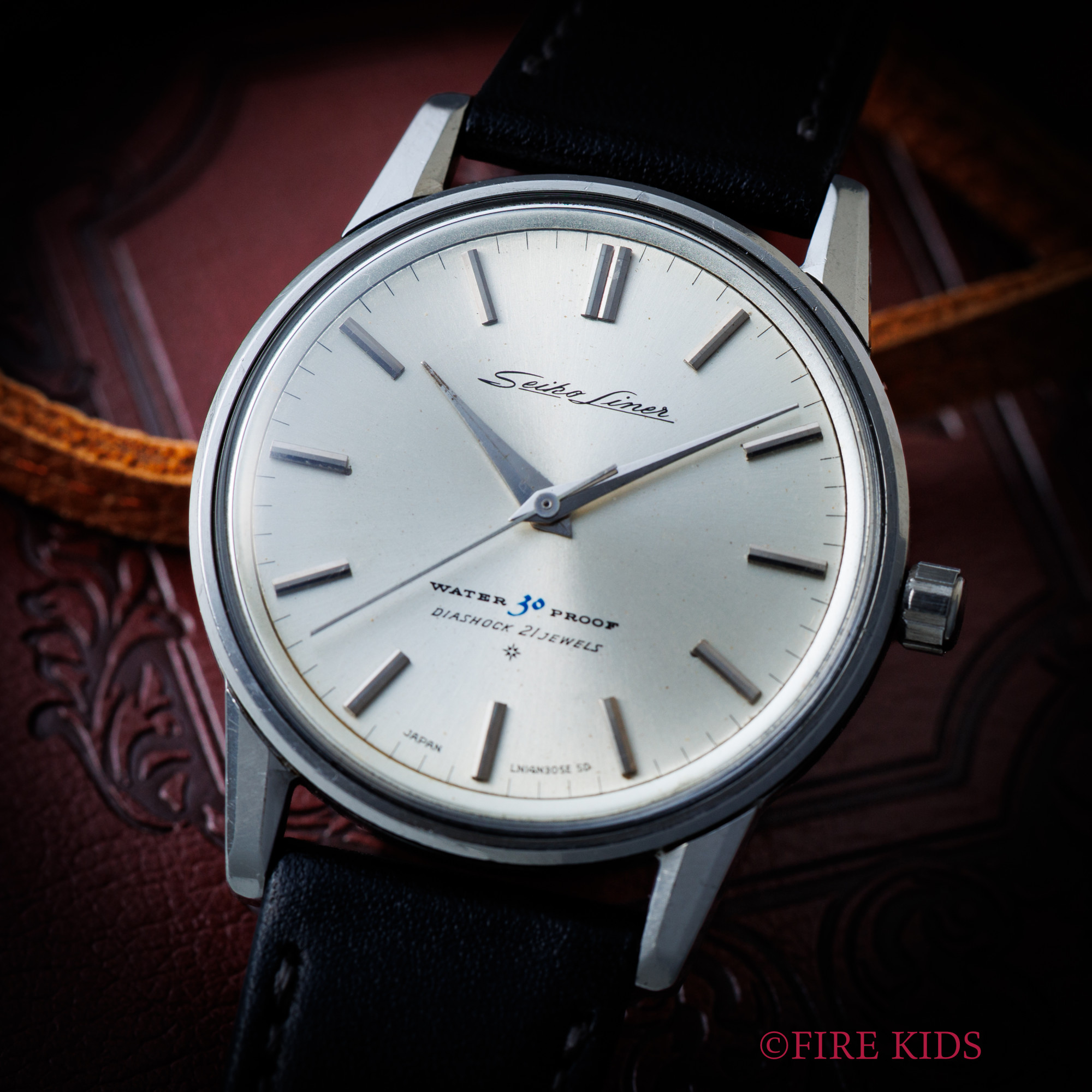 セイコー SEIKO ライナー 1961年製 21石薄型手巻き Ref.14090E SD文字盤 ノンデイト