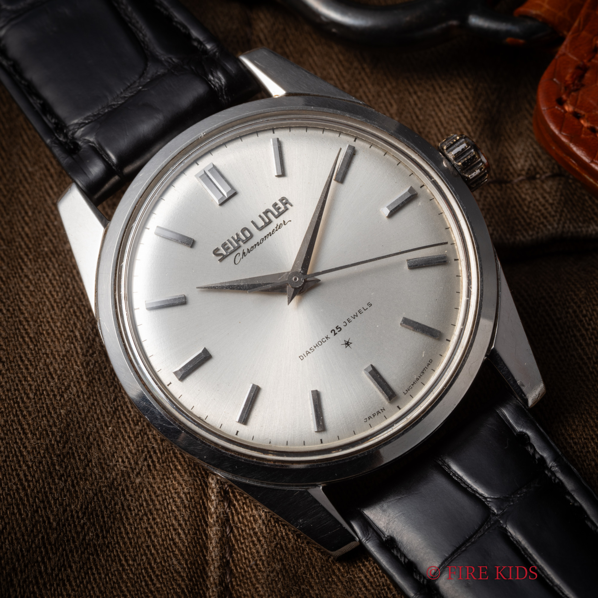 セイコー SEIKO ライナー クロノメーター 1964年製 Ref.46999 獅子メダリオン 薄型 手巻