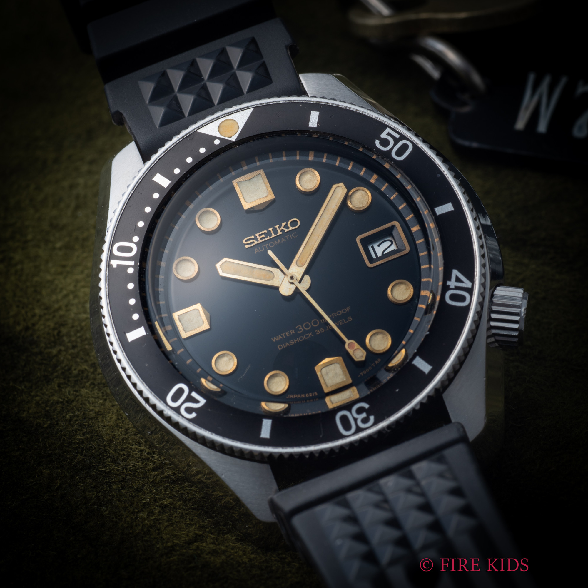 セイコー SEIKO 300ｍダイバープロフェッショナル 初期型 1967年製 Ref.6215-7000 カウントダウンベゼル 自動巻き Cal.6215 純正ラバーバンド