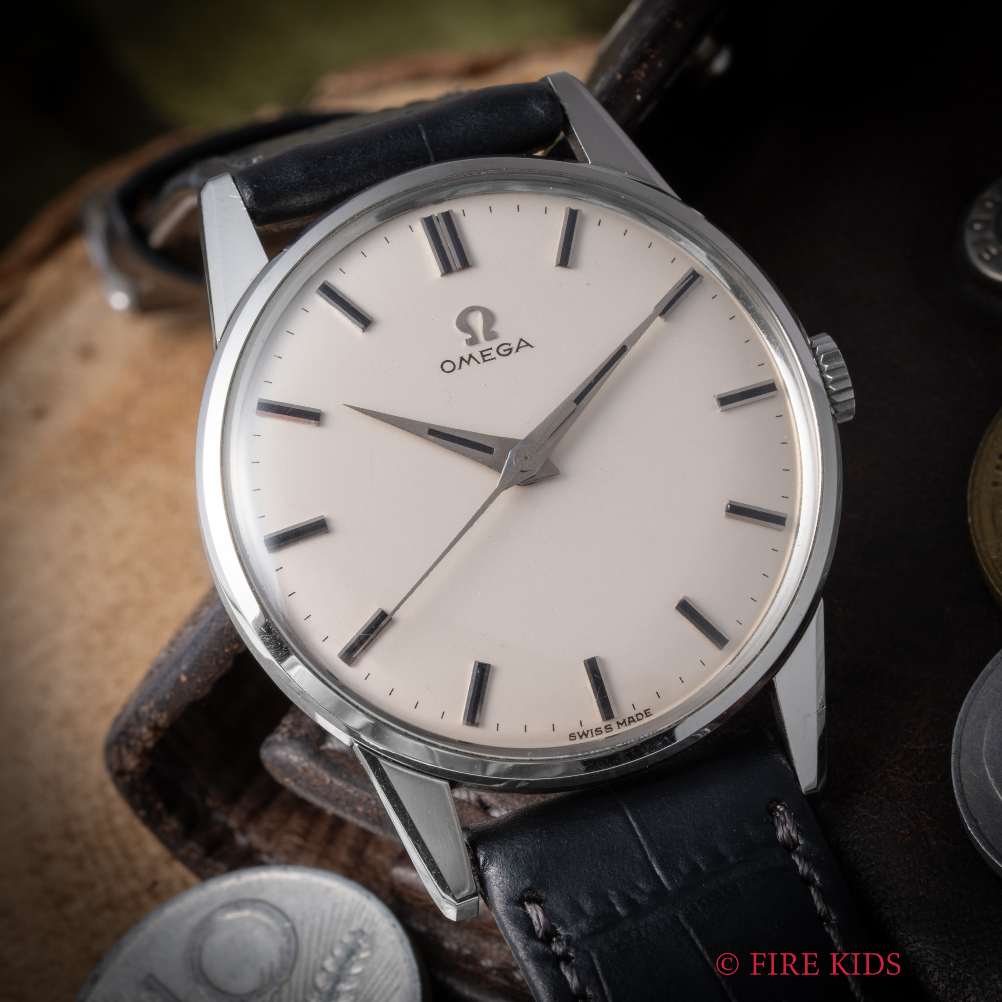 オメガ OMEGA ラウンドケース 1959年製 30mmキャリバー Cal.285 手巻き 箱、1962年販売ギャラ、尾錠付