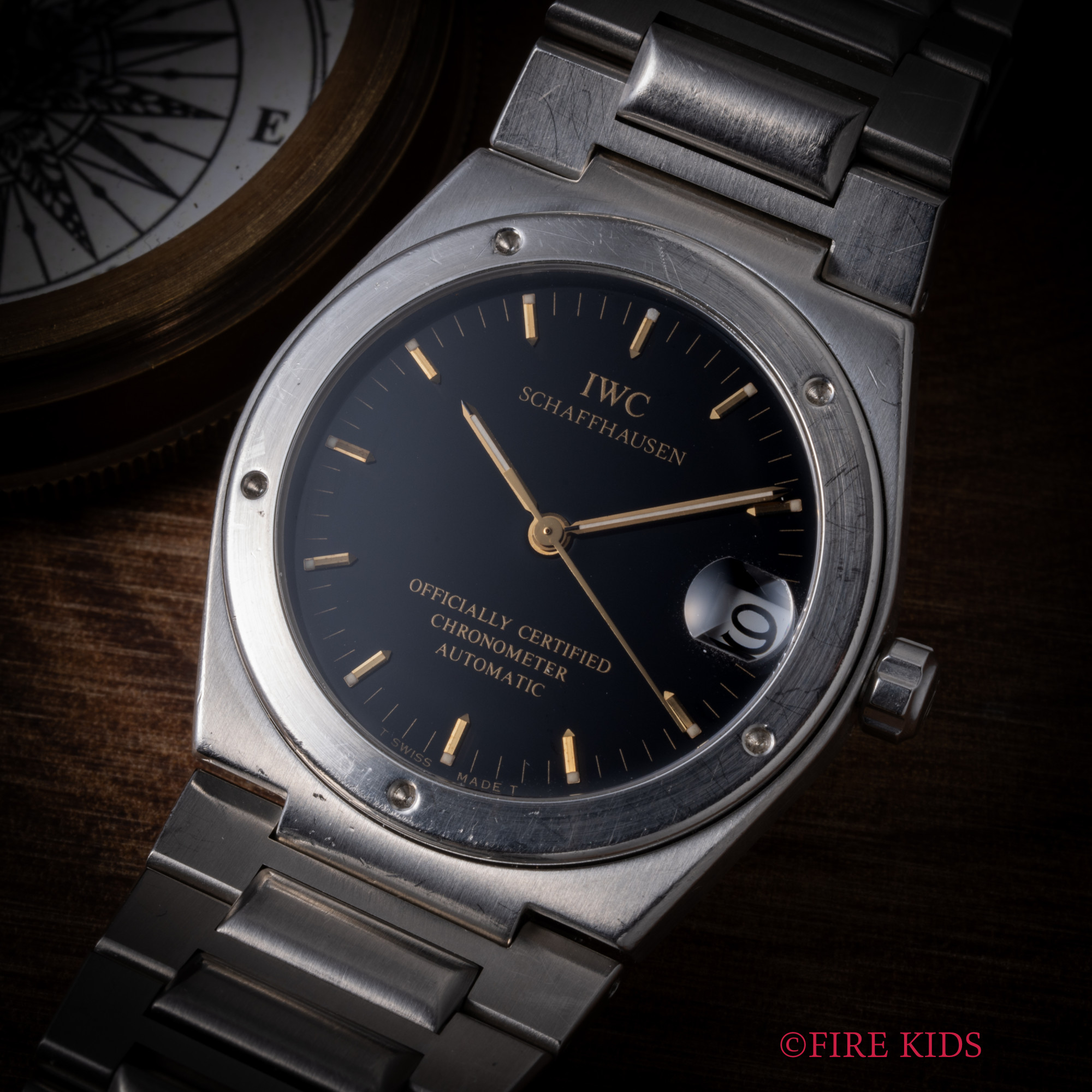 IWC インヂュニア 1993年製 ブラック文字盤 クロノメーター自動巻 Ref.3521 Cal.887 ジェラルドジェンタデザイン
