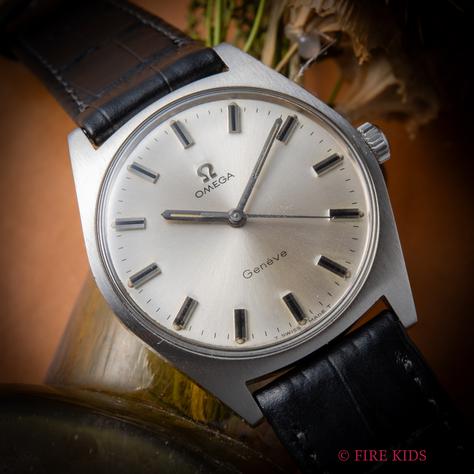オメガ OMEGA ジュネーブ 1969年製 トノー型 Cal.601 手巻き ノンデイト