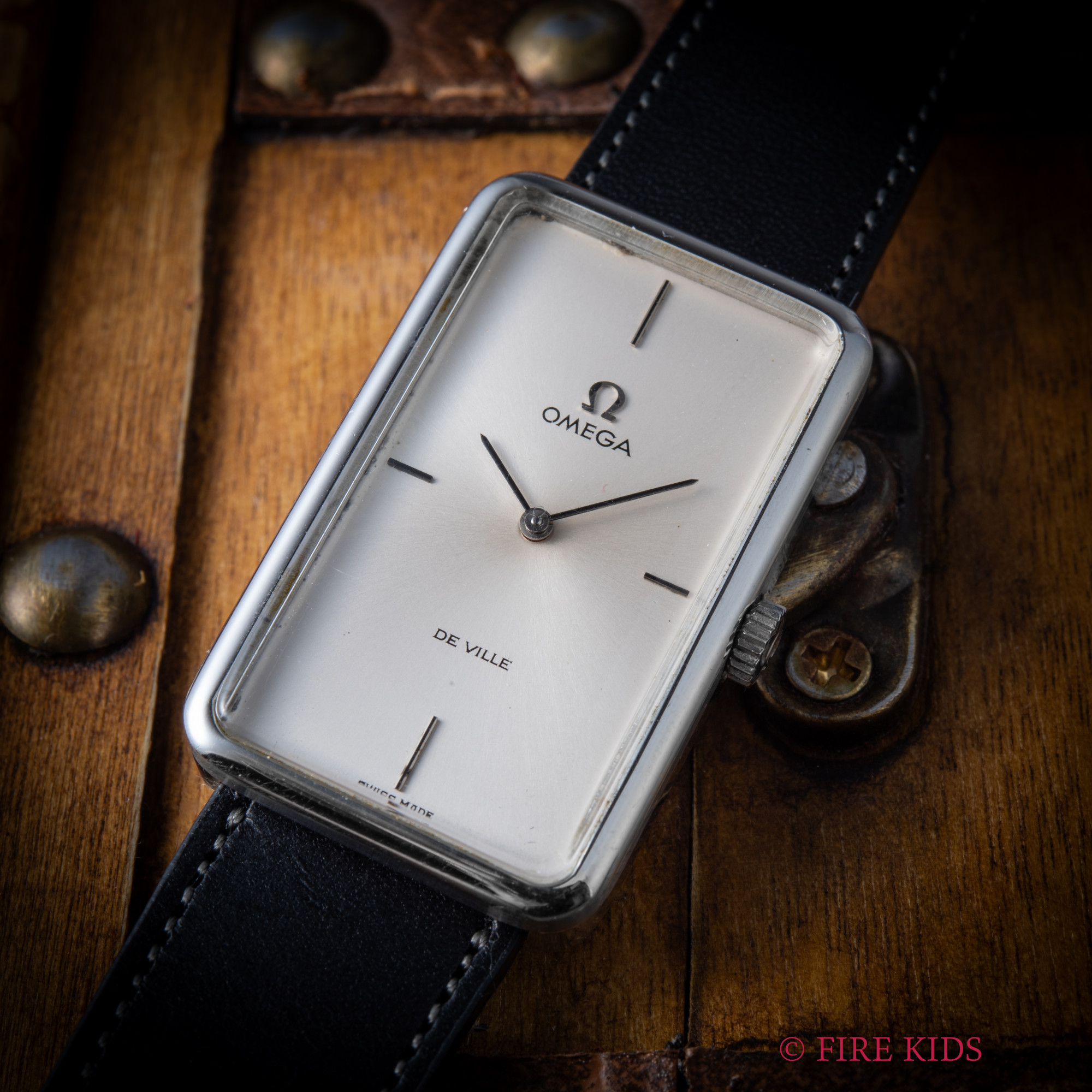 オメガ OMEGA デ・ヴィル 1971年製 レクタンギュラーケース ノンデイト手巻き Ref.511.0382