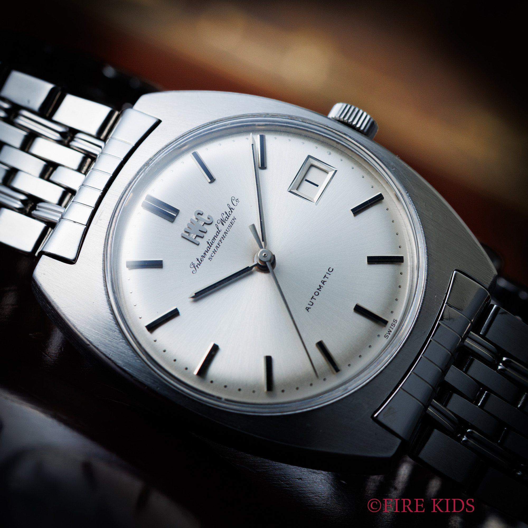 IWC トノー型 1977年製 Ref.1828 Cal.854B ペラトン式 自動巻 純正ゲイフレアーブレス付