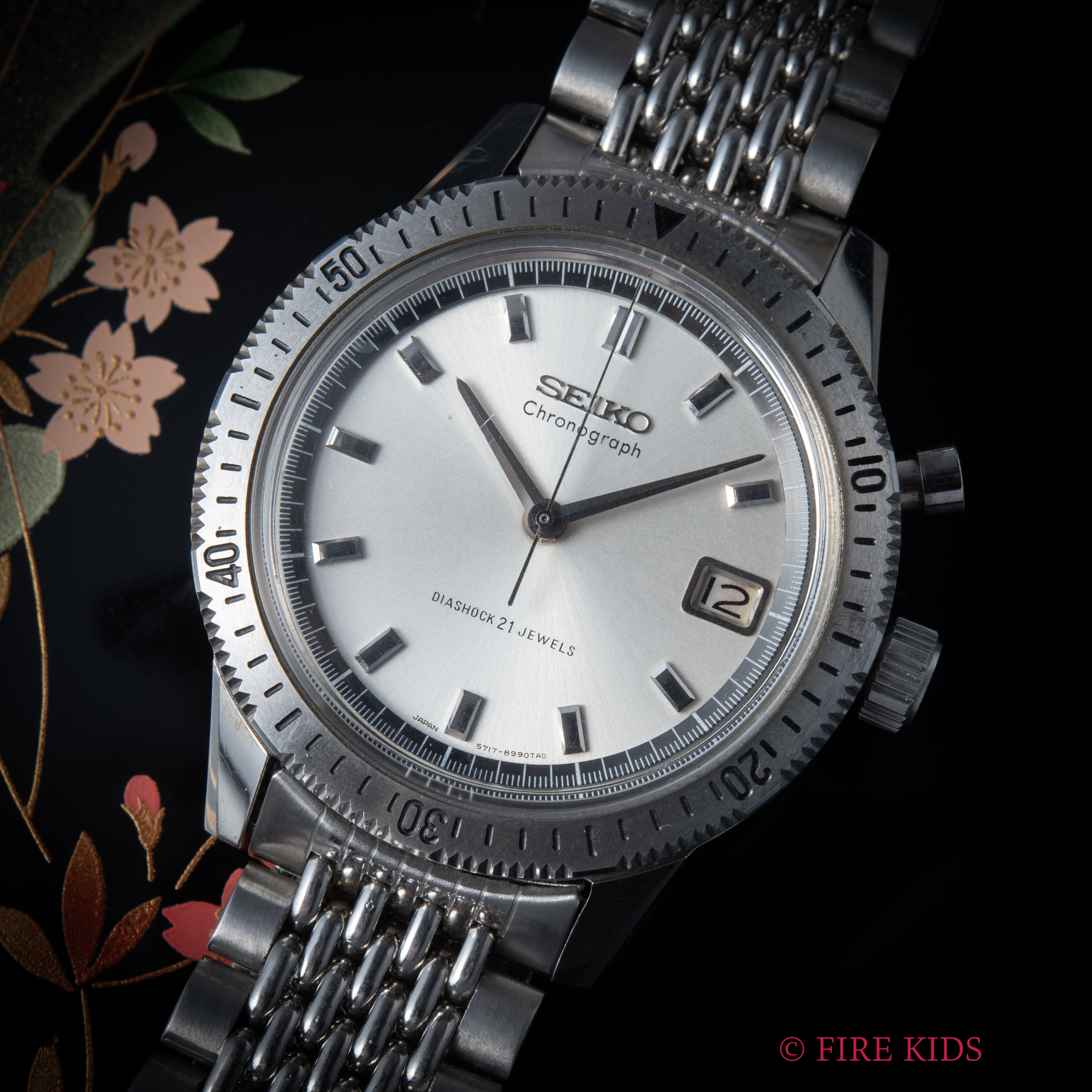セイコー SEIKO ワンプッシュクロノグラフ 1964年製 Ref.5717-8990 タツノオトシゴマーク 手巻き