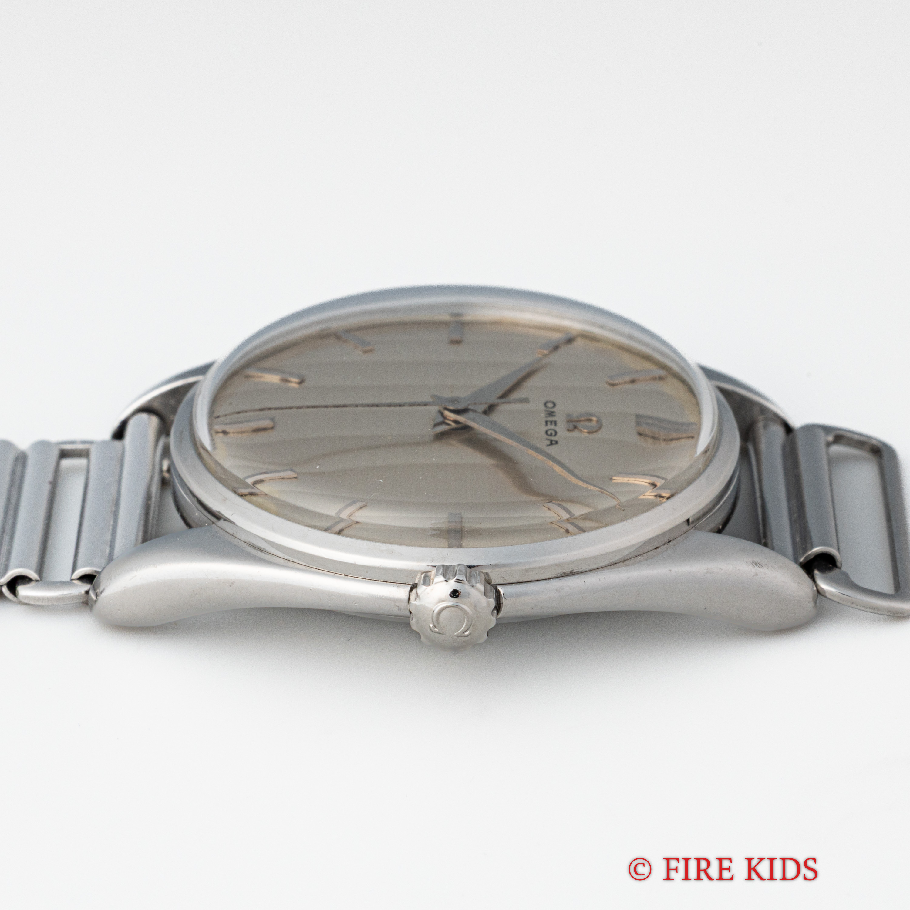 FIREKIDS｜ファイアーキッズ / オメガ OMEGA ラウンドケース 1958年製