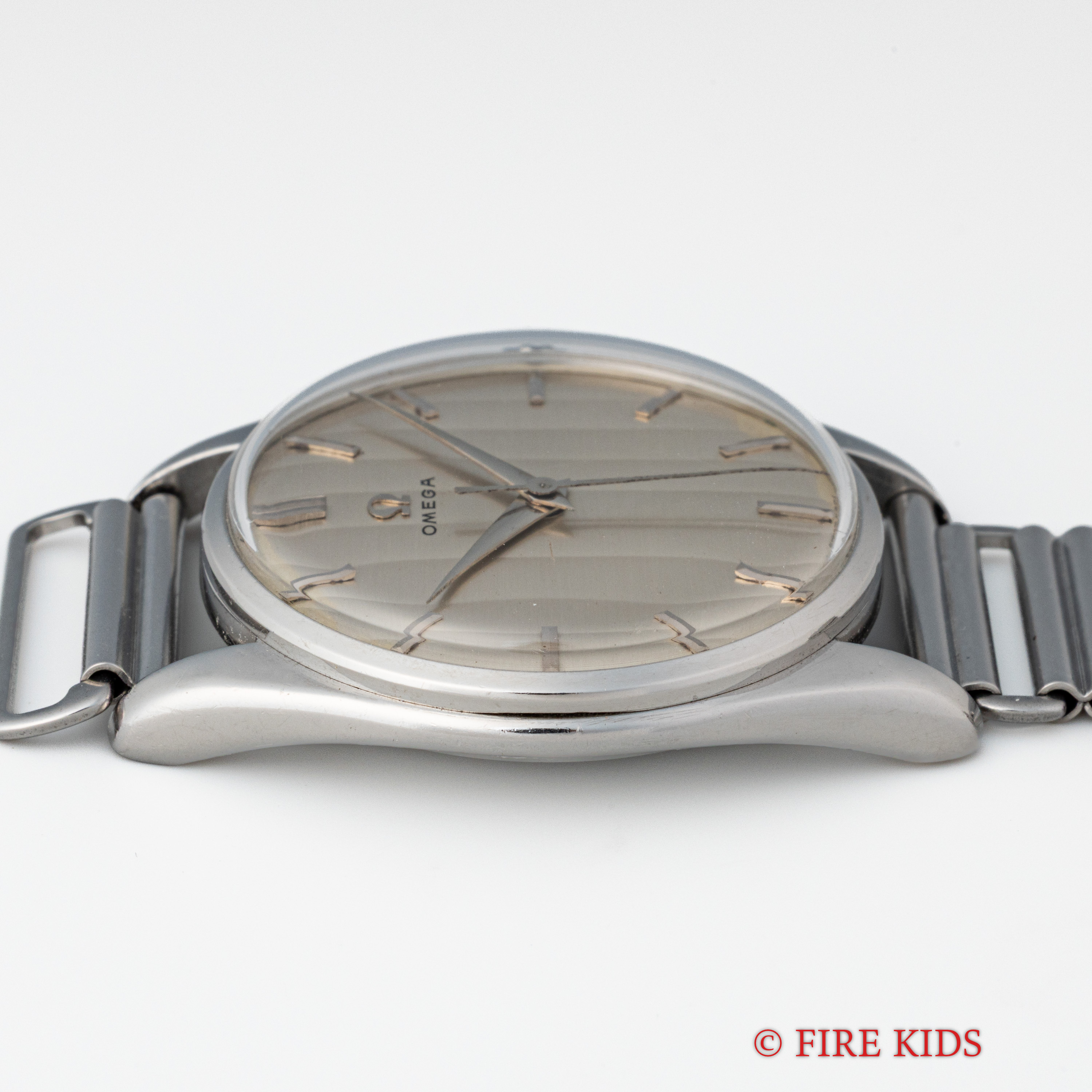 FIREKIDS｜ファイアーキッズ / オメガ OMEGA ラウンドケース 1958年製