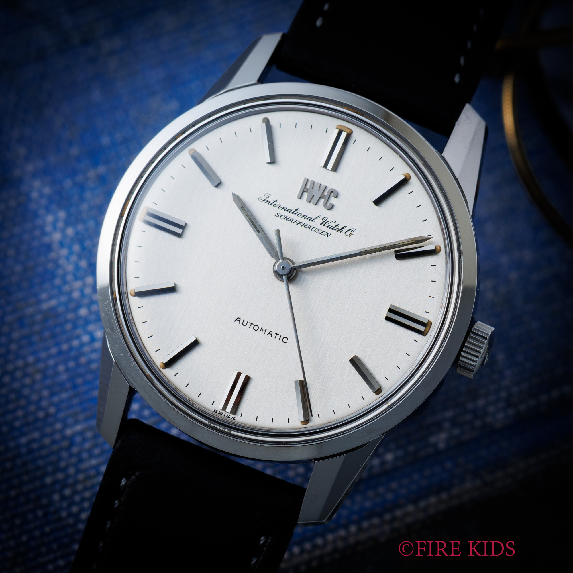 IWC 1972年製 ラウンドケース ペラトン式自動巻き Cal.854B R810A お魚リューズ 純正尾錠
