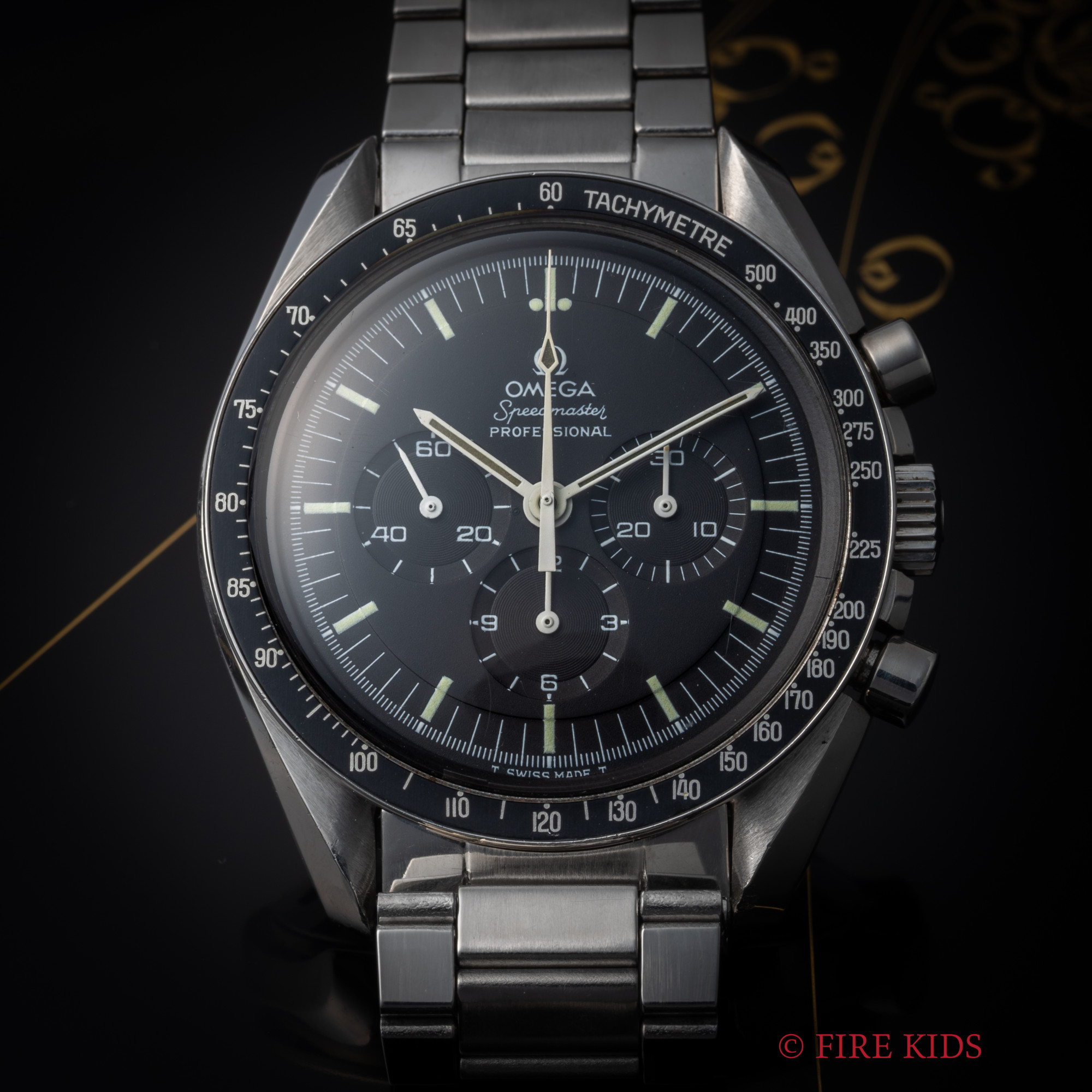 オメガ OMEGA スピードマスター プロフェッショナル ストレートライティング 1970年製 Ref.145.022 手巻き Cal.861 純正キャタピラブレス付