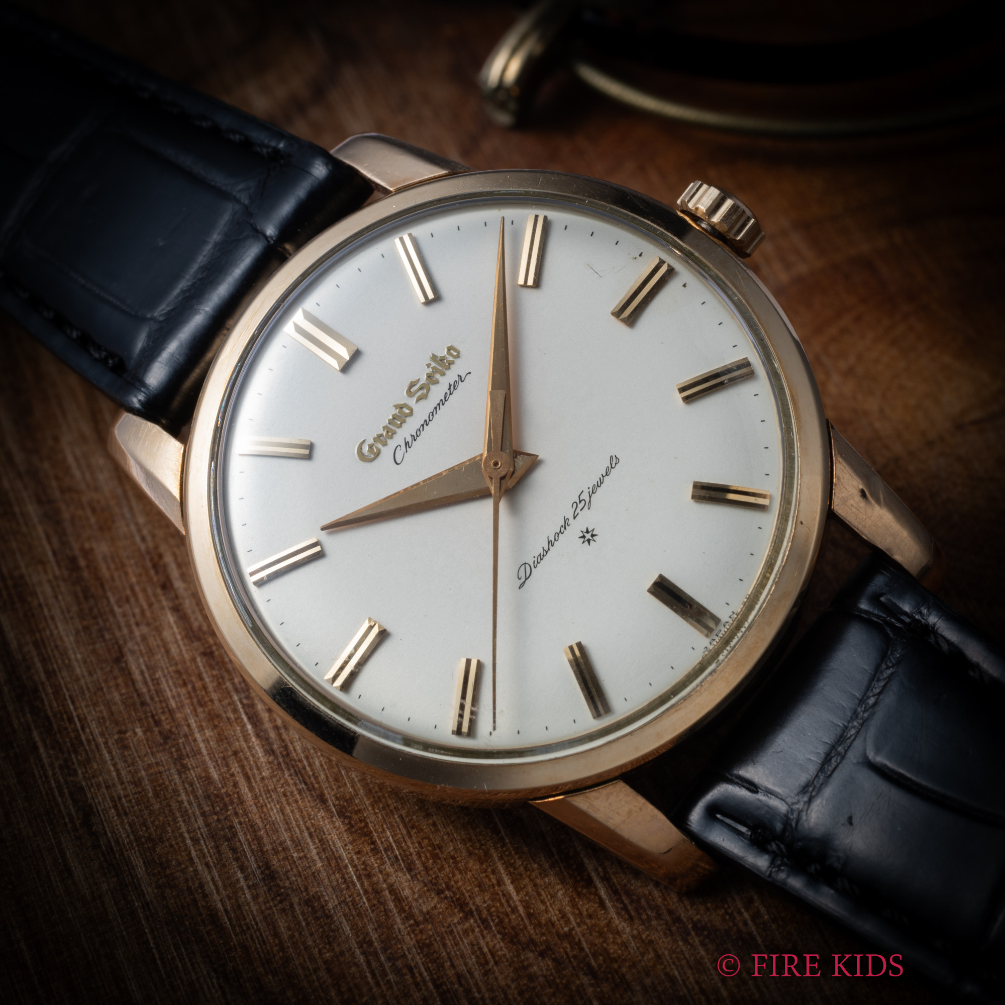 セイコー SEIKO グランドセイコーファースト アップライト文字盤 14KGF 1963年製 Ref.J14070 手巻き Cal.3180 SDダイヤル