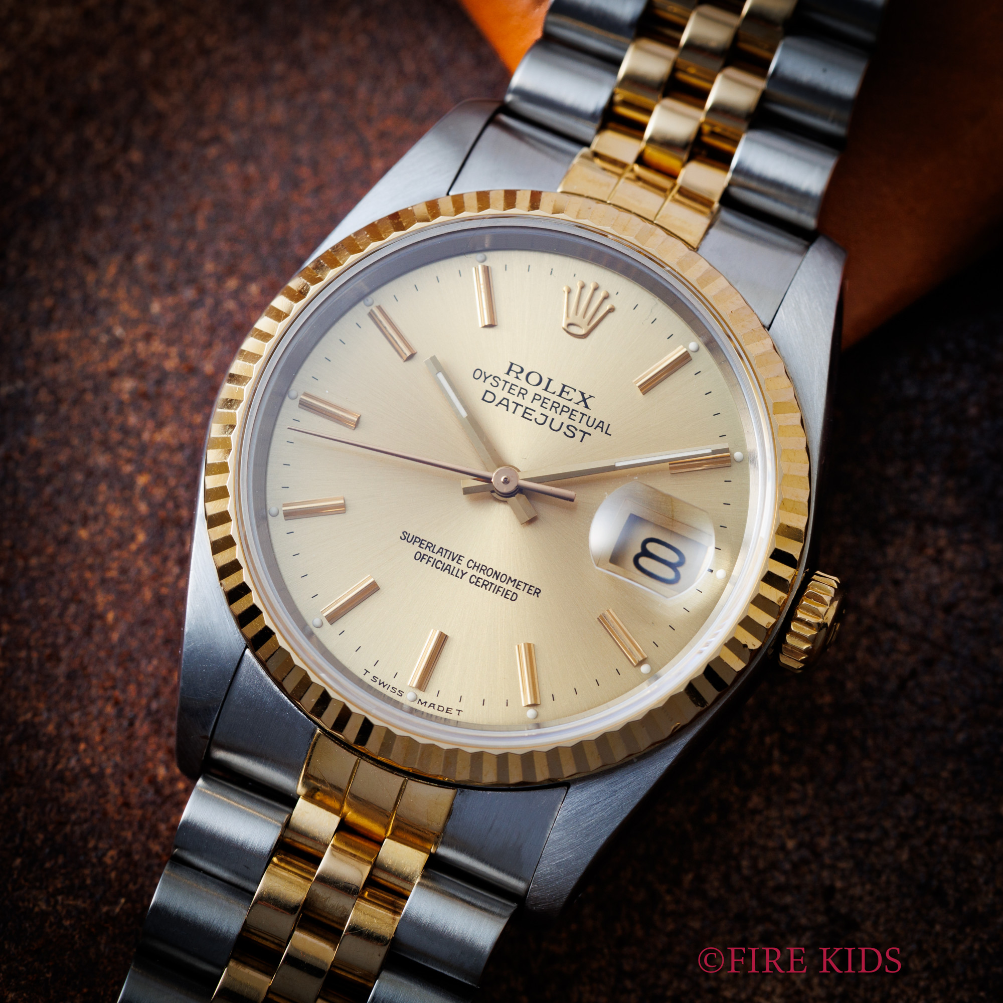 ロレックス ROLEX デイトジャスト 18KYGコンビ 1989年製 Ref.16233 自動巻きクロノメーター Cal.3135 純正コンビジュビリーブレス ギャラ付き