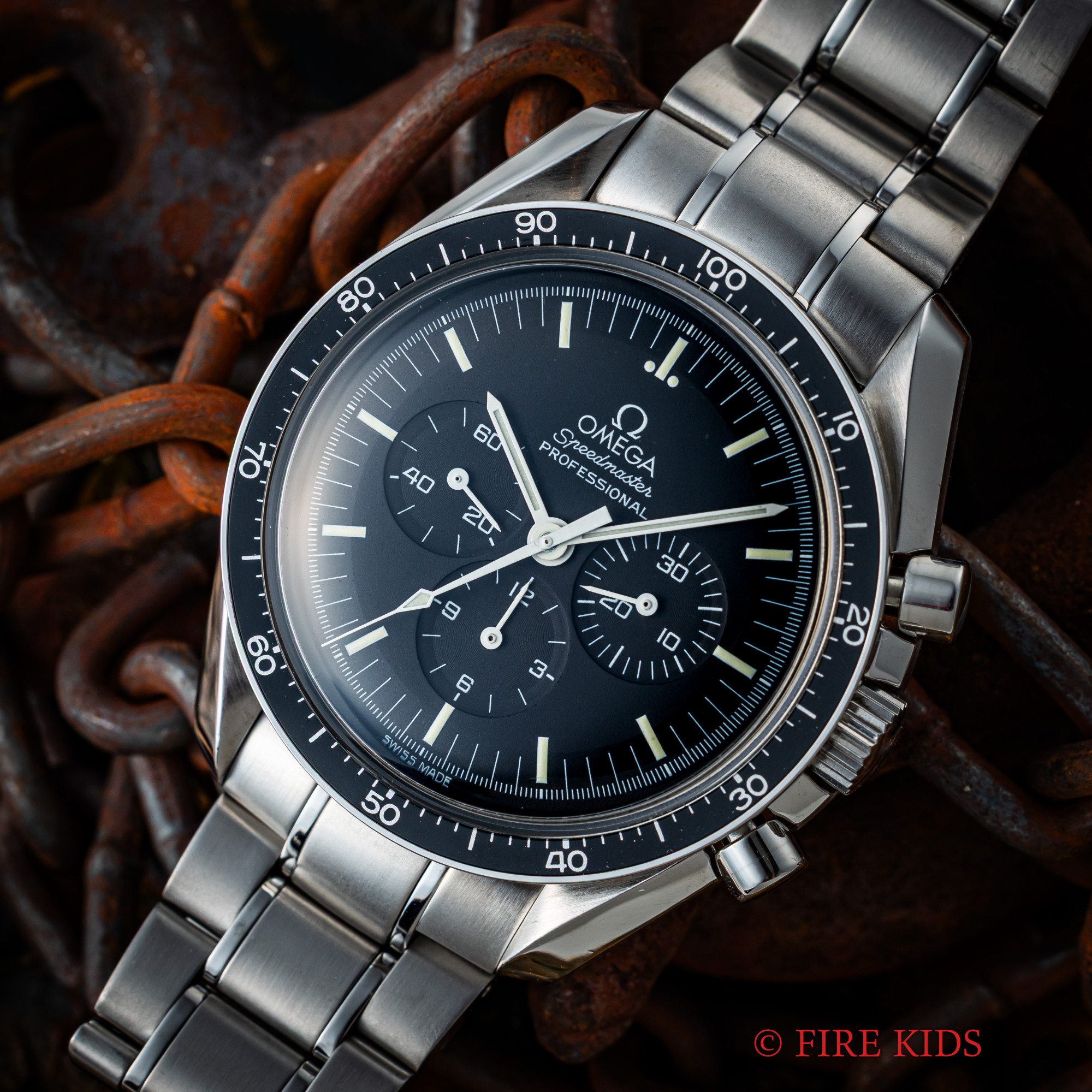 オメガ OMEGA スピードマスター プロフェッショナル 1998年製 手巻 Cal.1863 裏スケルトンバック デシマルスケールベゼル 箱、ギャランティー、冊子、タグ付き