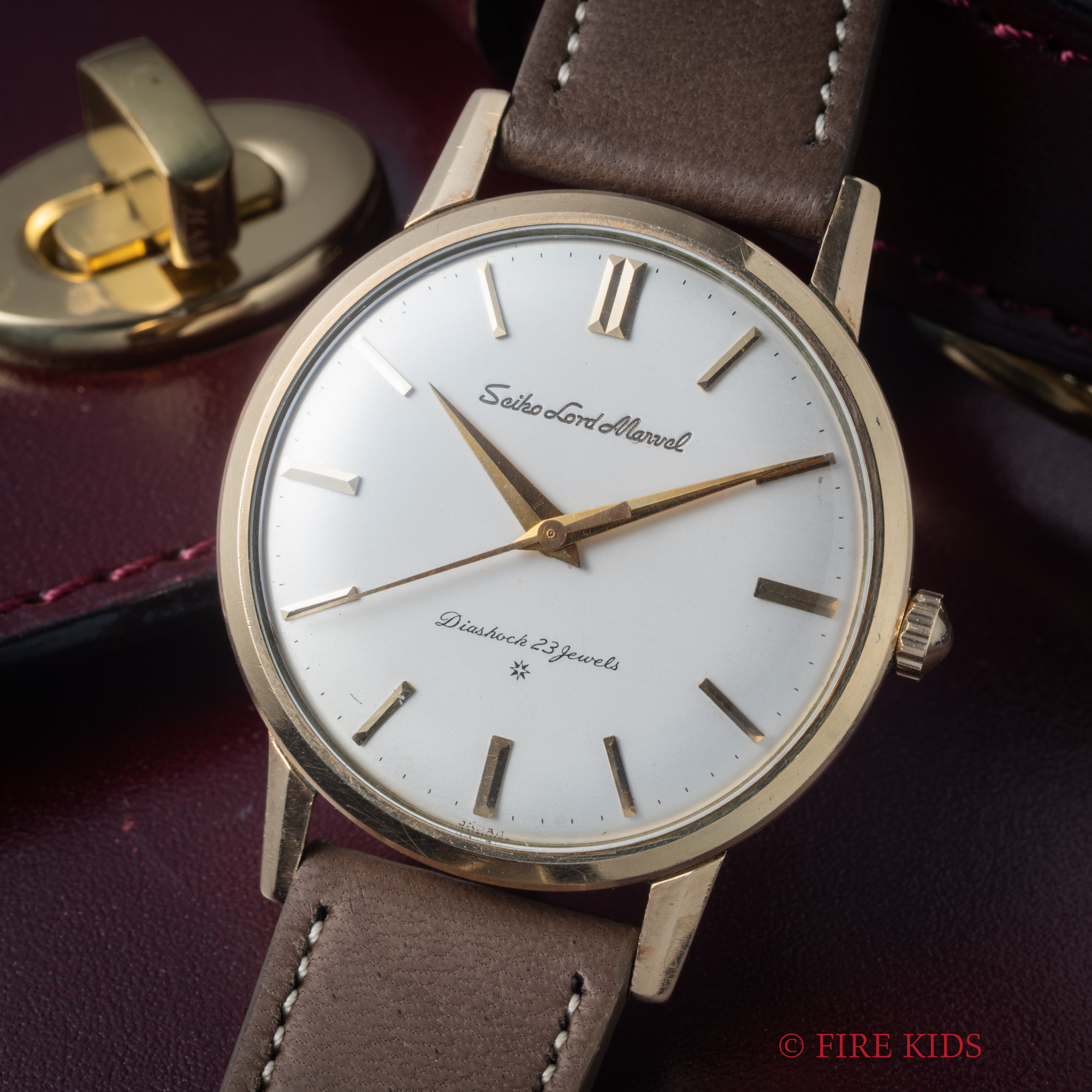 セイコー SEIKO ロードマーベル彫文字盤 1961年製 SDダイヤル 手巻14金張り 80ミクロン ハマグリケース