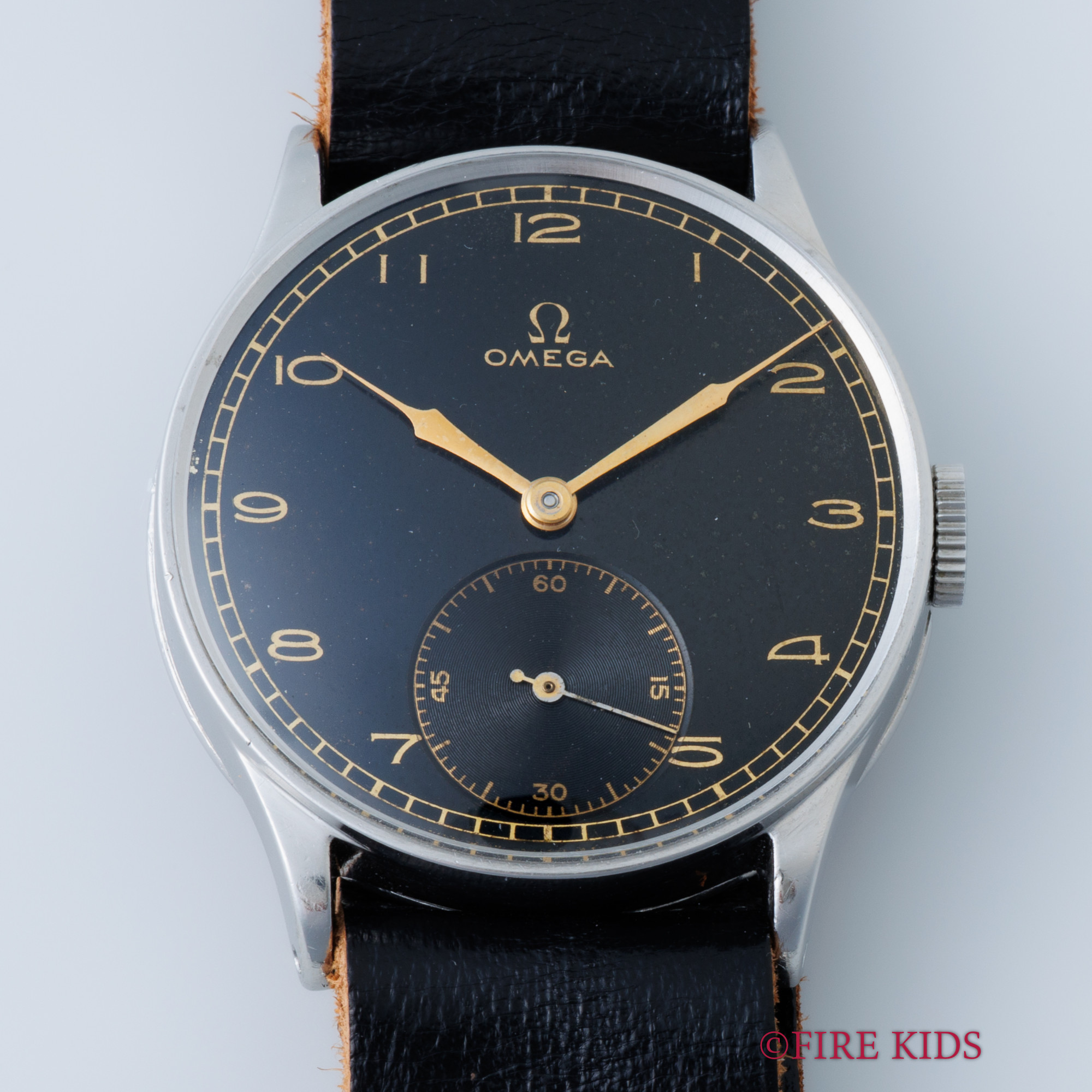 【新品・未使用】OMEGA オメガ　コンパクトミラー FIREKIDS｜ファイアーキッズ / オメガ OMEGA 30㎜キャリバー ブラック