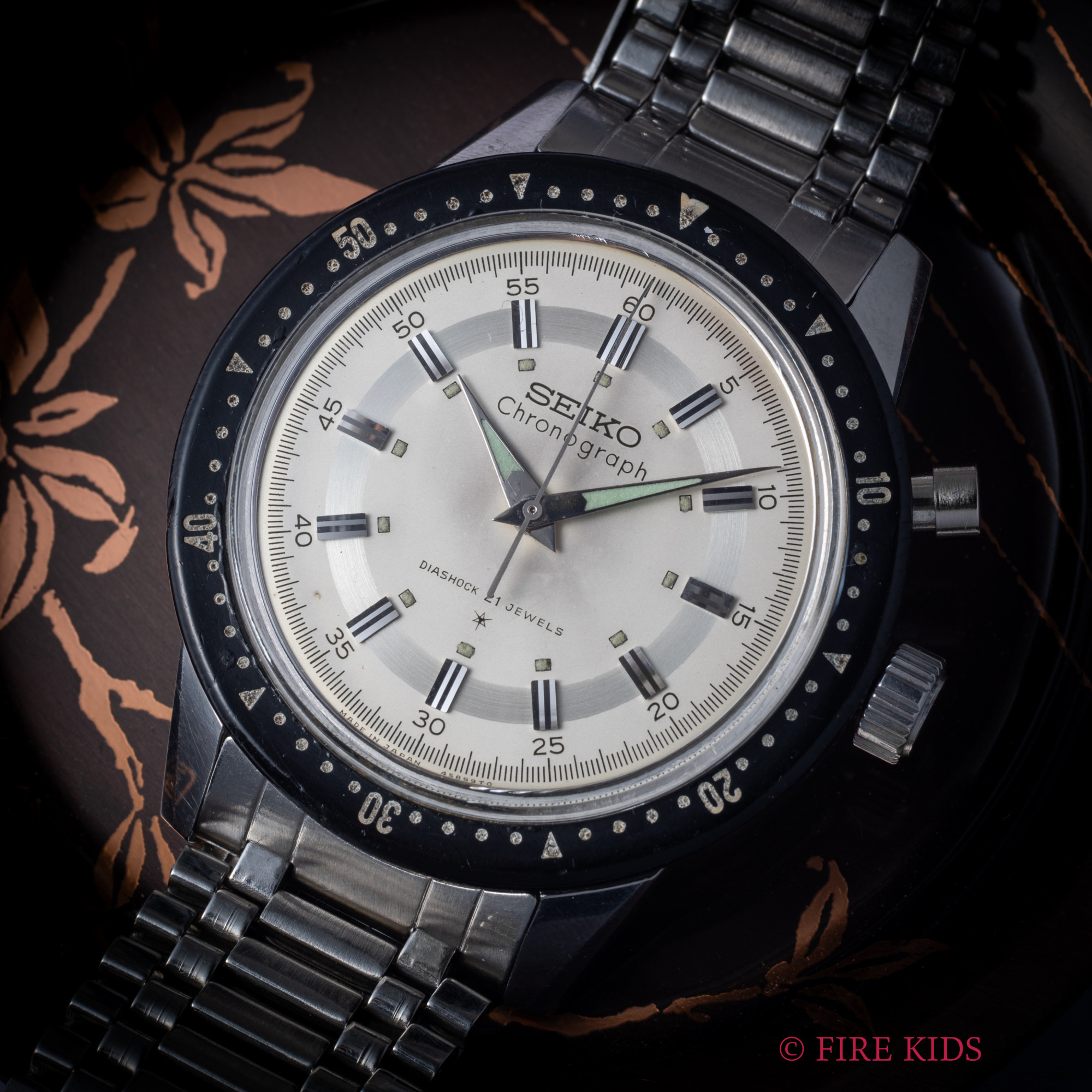 セイコー SEIKO ワンプッシュクロノ 1964年製  希少ツートンダイヤル 手巻き プラベゼル 純正ブレス Ref.45899