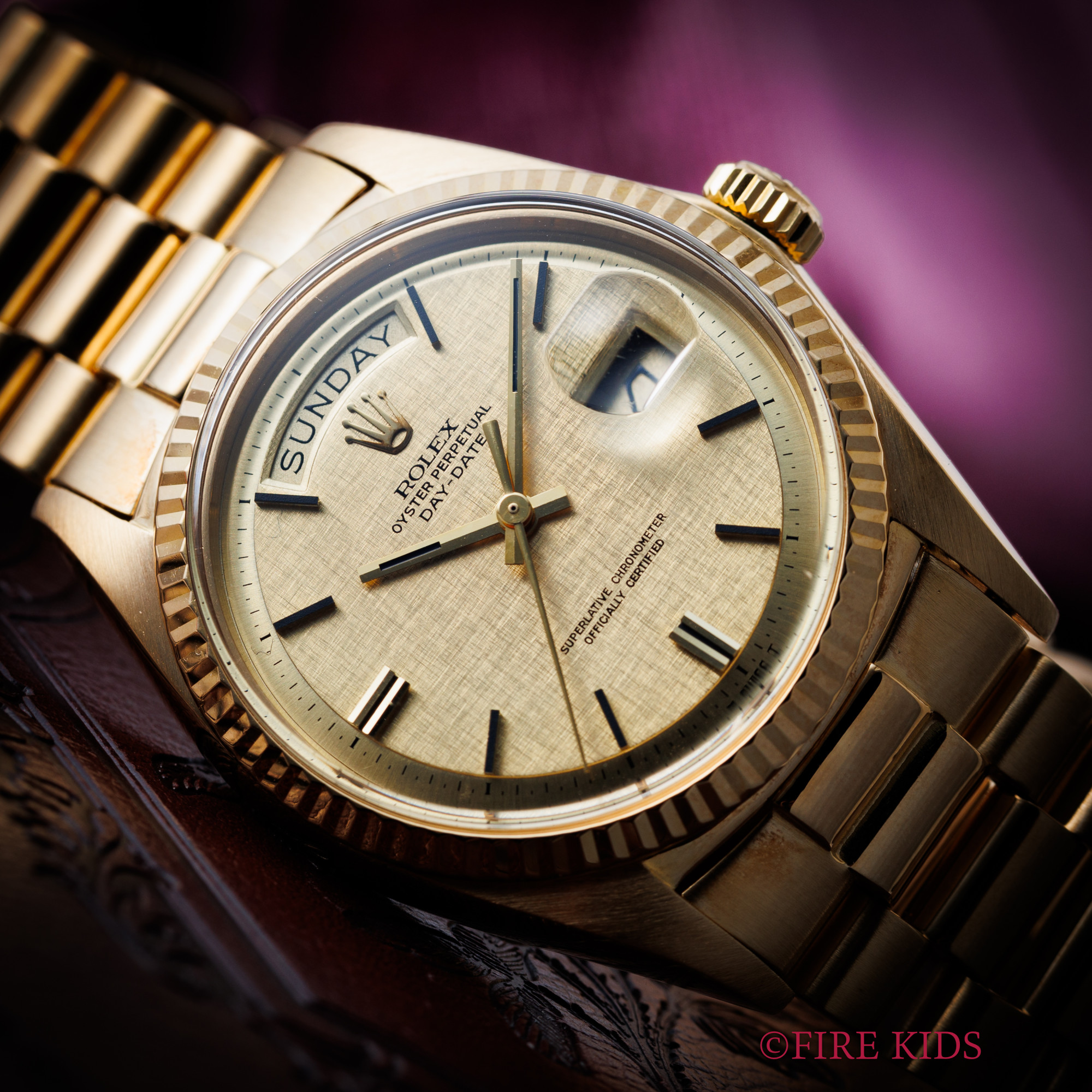 ロレックス ROLEX デイデイト リネンダイヤル 18金無垢イエローゴールド 1972年製 Ref.1803 自動巻き Cal.1556 プレジデントブレス コンシールドクラスプ