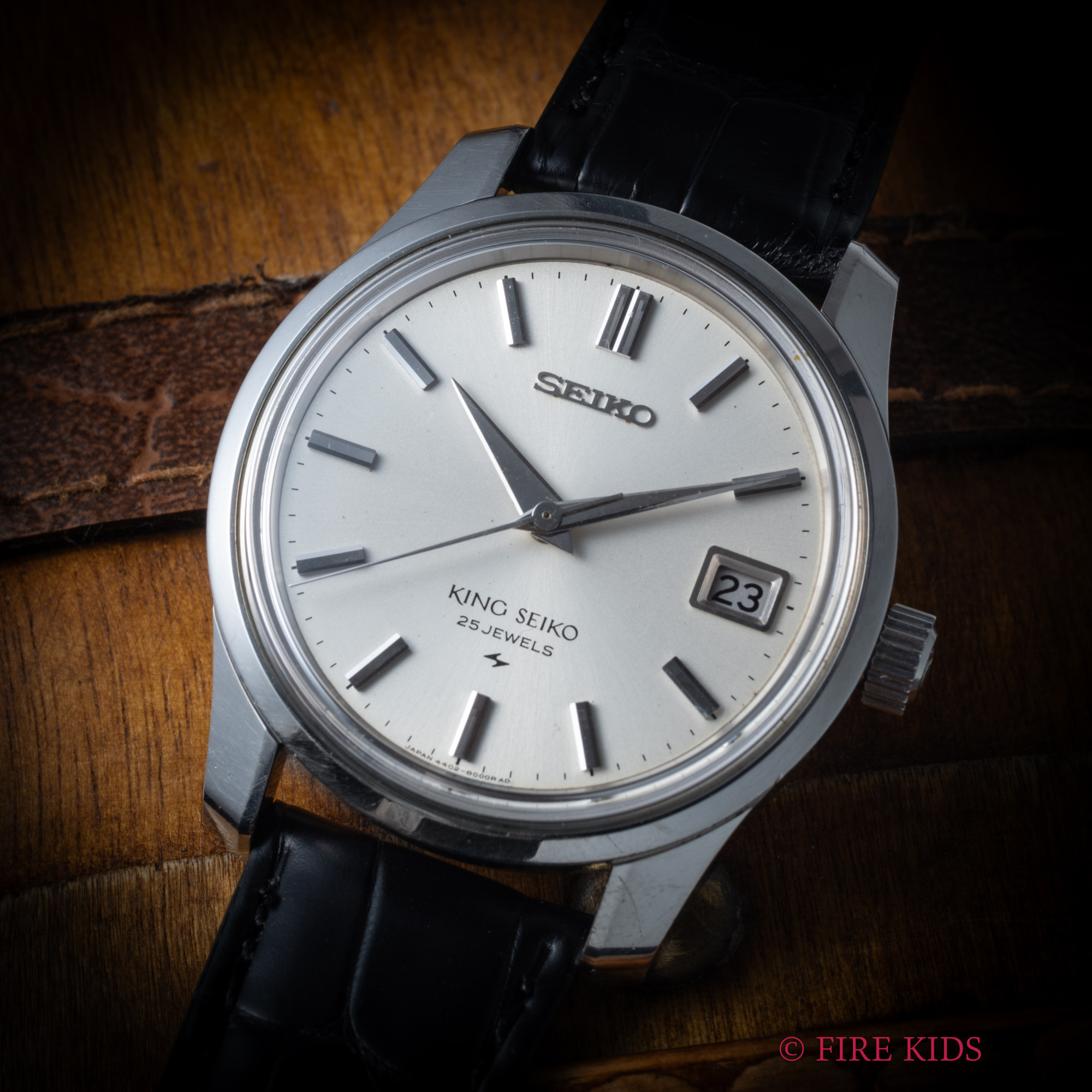 セイコー SEIKO 44キングセイコー 1967年製 セイコーメダリオン Ref.4402-8000 手巻き Cal.4402A 純正尾錠