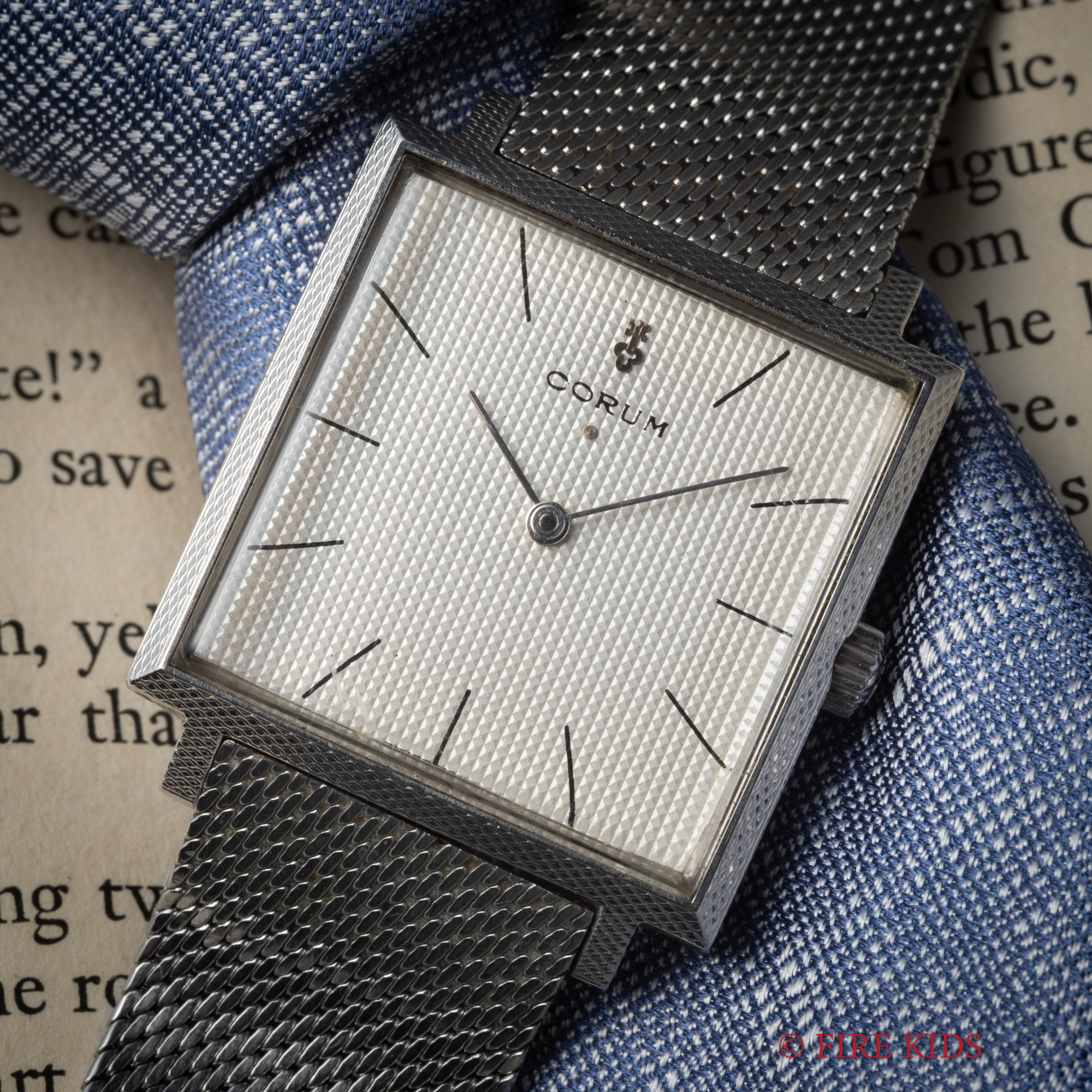 コルム CORUM スクエアケース 1970年代製 Ref.9-68 自動巻き 純正ブレス付き アドミラルズカップ