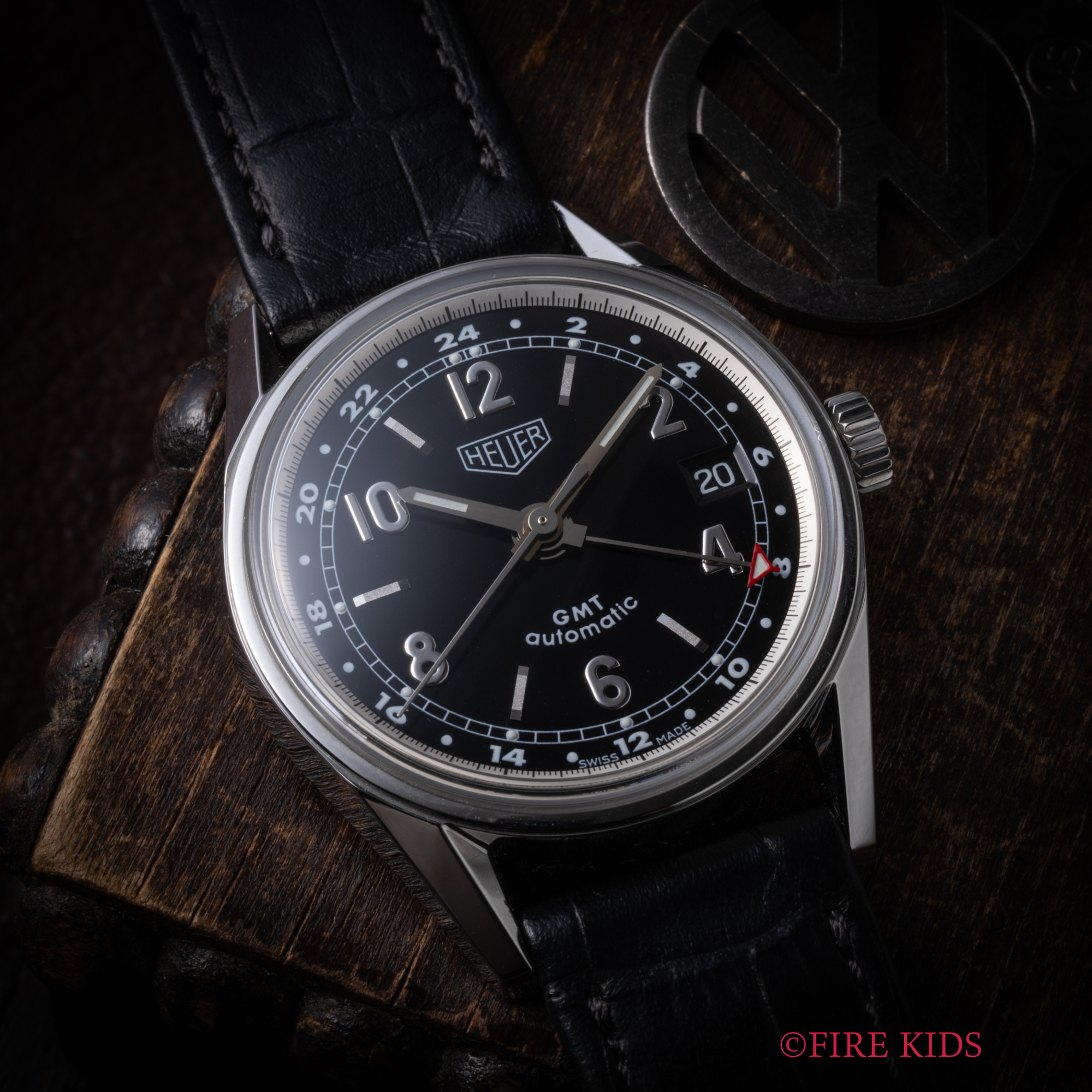ホイヤー HEUER カレラ クラシック GMT 2000年代製 ブラックダイヤル Ref.WS2113 自動巻き Cal.2893-2 尾錠、タグ付き