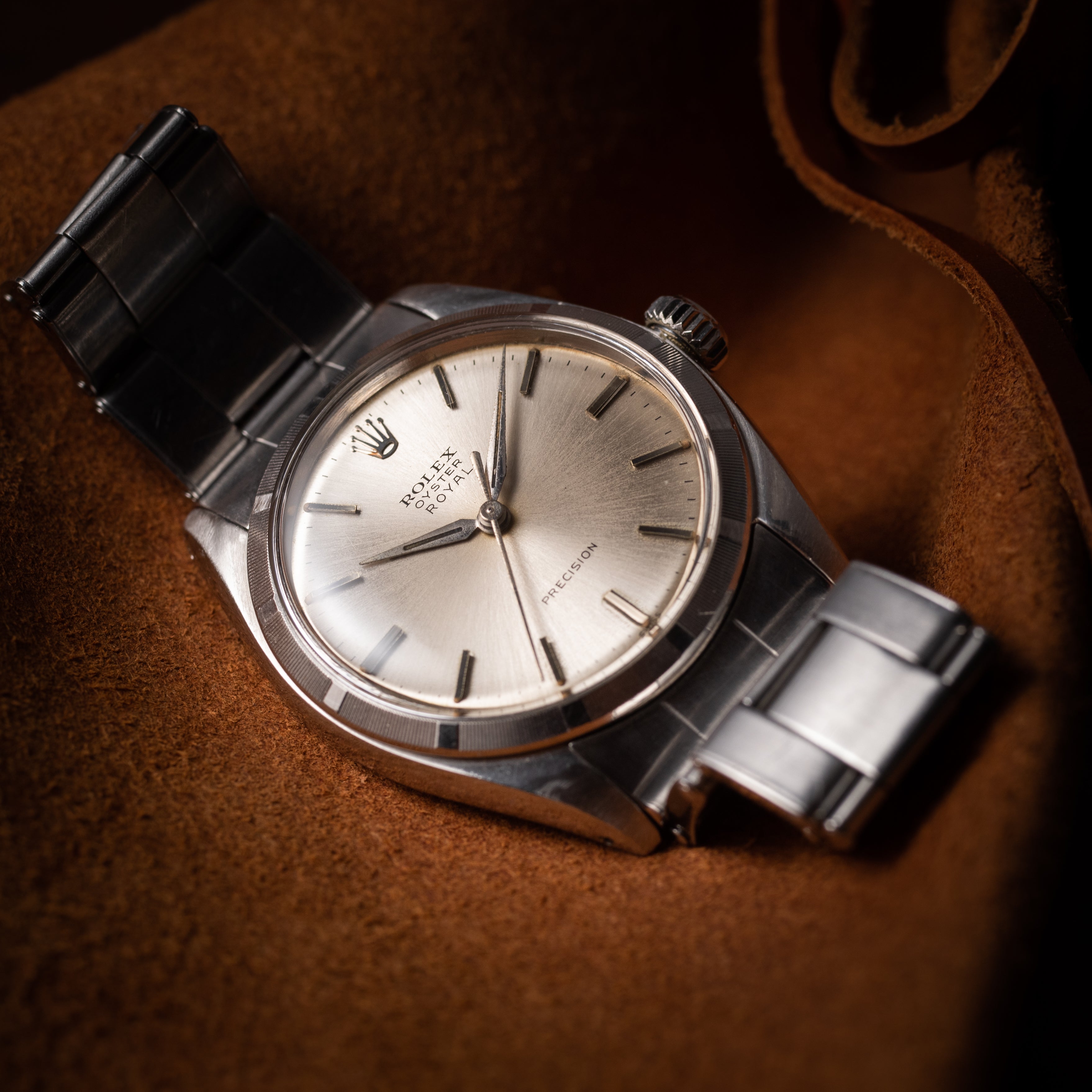 ロレックス オイスター ロイヤル 1961年製 エンジンターンドベゼル Ref.6427 剣針