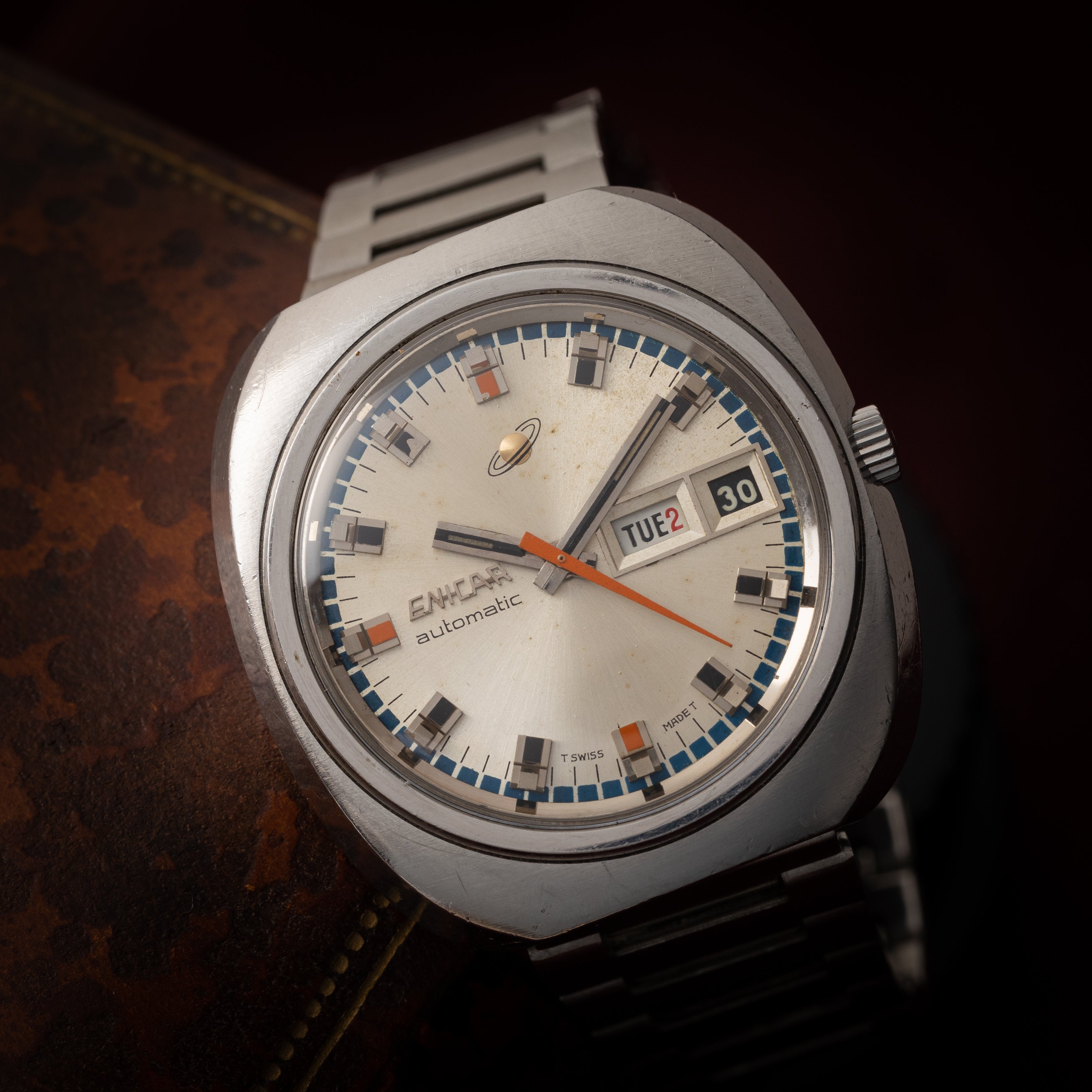 エニカ 1970年代製 トノーケース オレンジ秒針 自動巻き