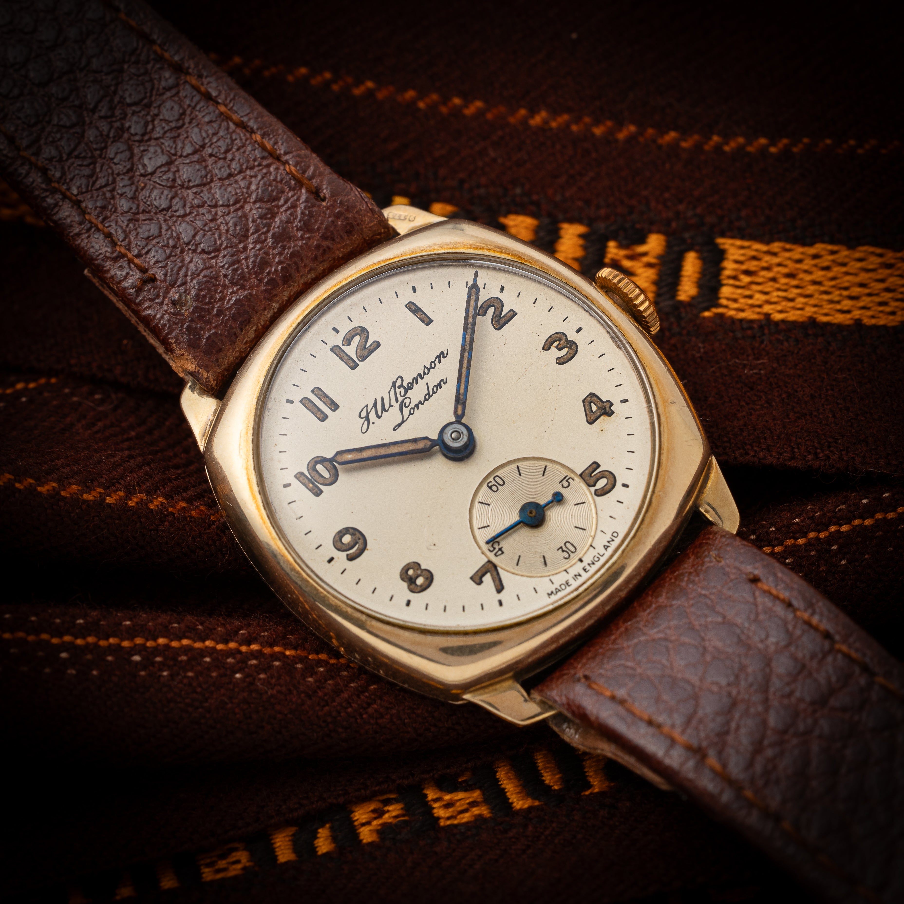 J.W.ベンソン 9金無垢クッションケース スモールセコンド 手巻き