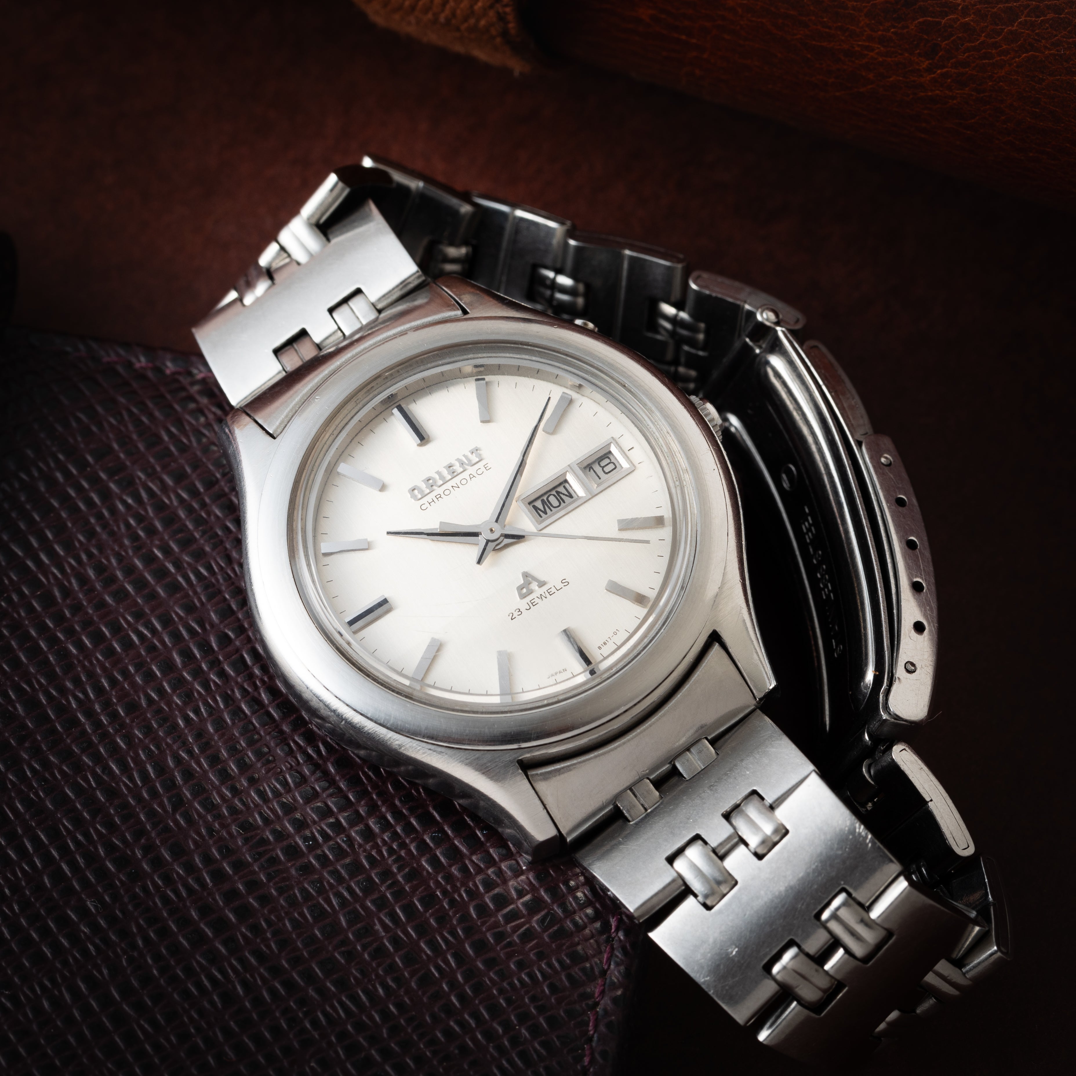 オリエント クロノエース オートマチック 1970年代 カットガラス