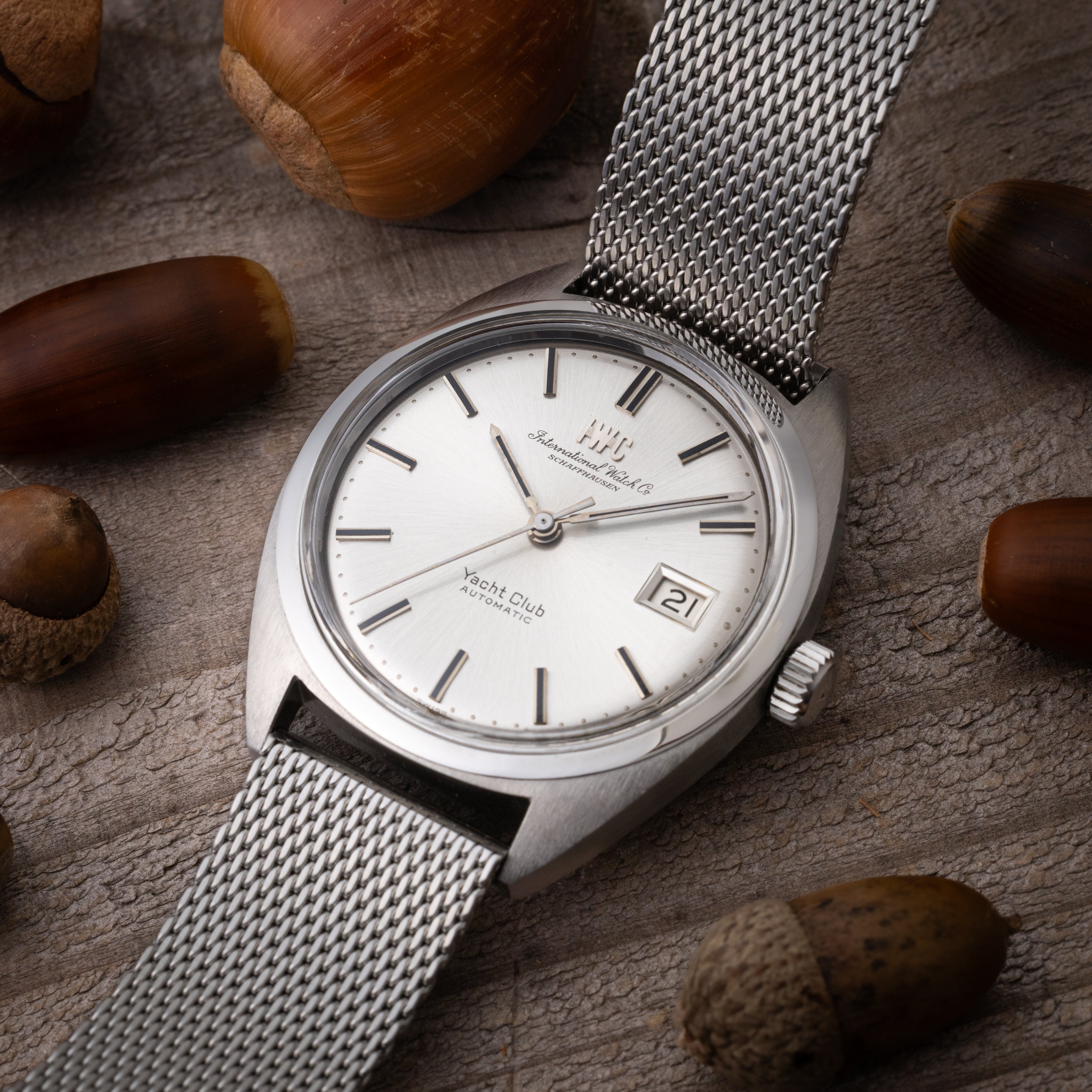 IWC ヨットクラブ1970年製（昭和45年製） Cal.8541B メッシュブレス付き