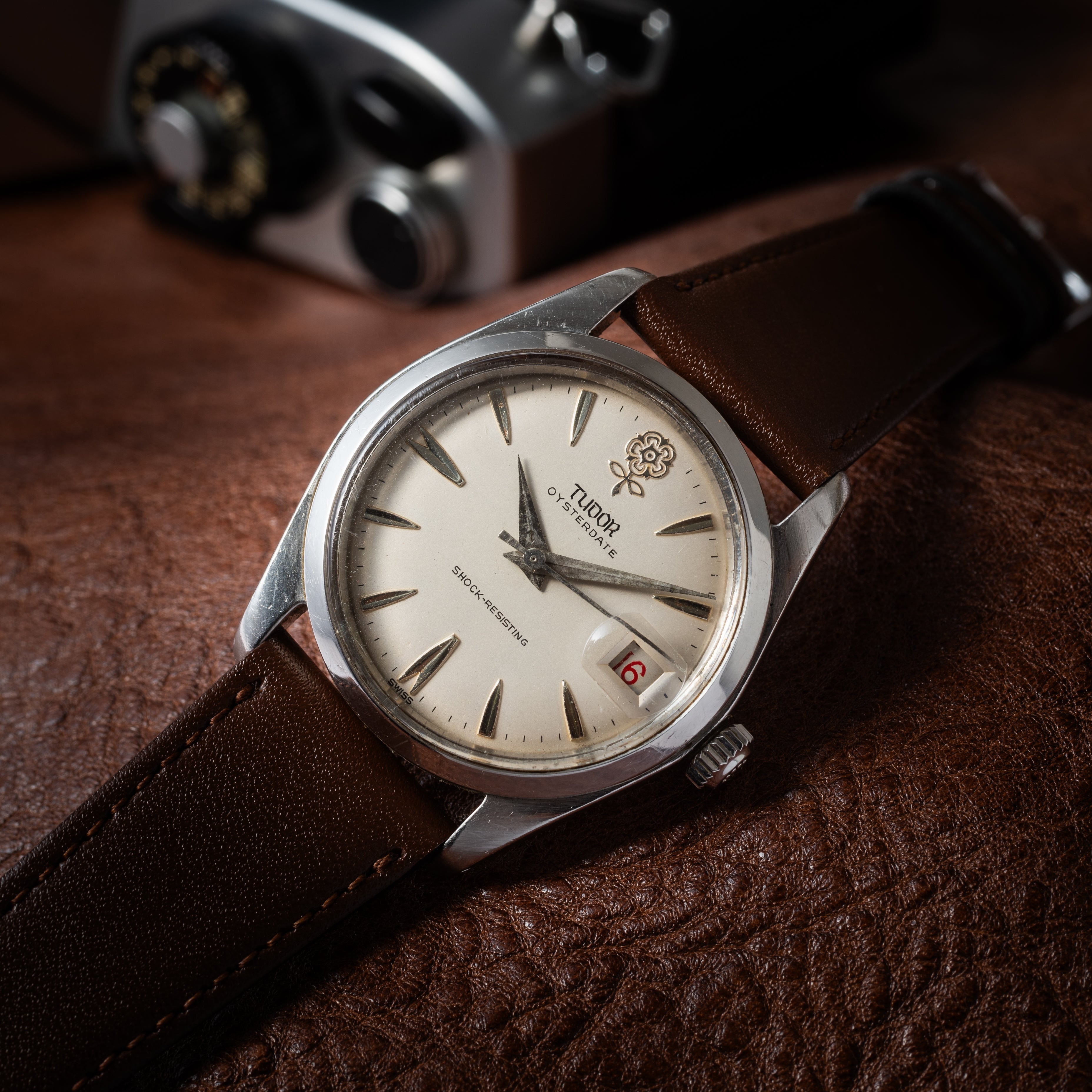 チューダー デカバラリダン 1968年製 オイスターデイト 王冠リューズ
