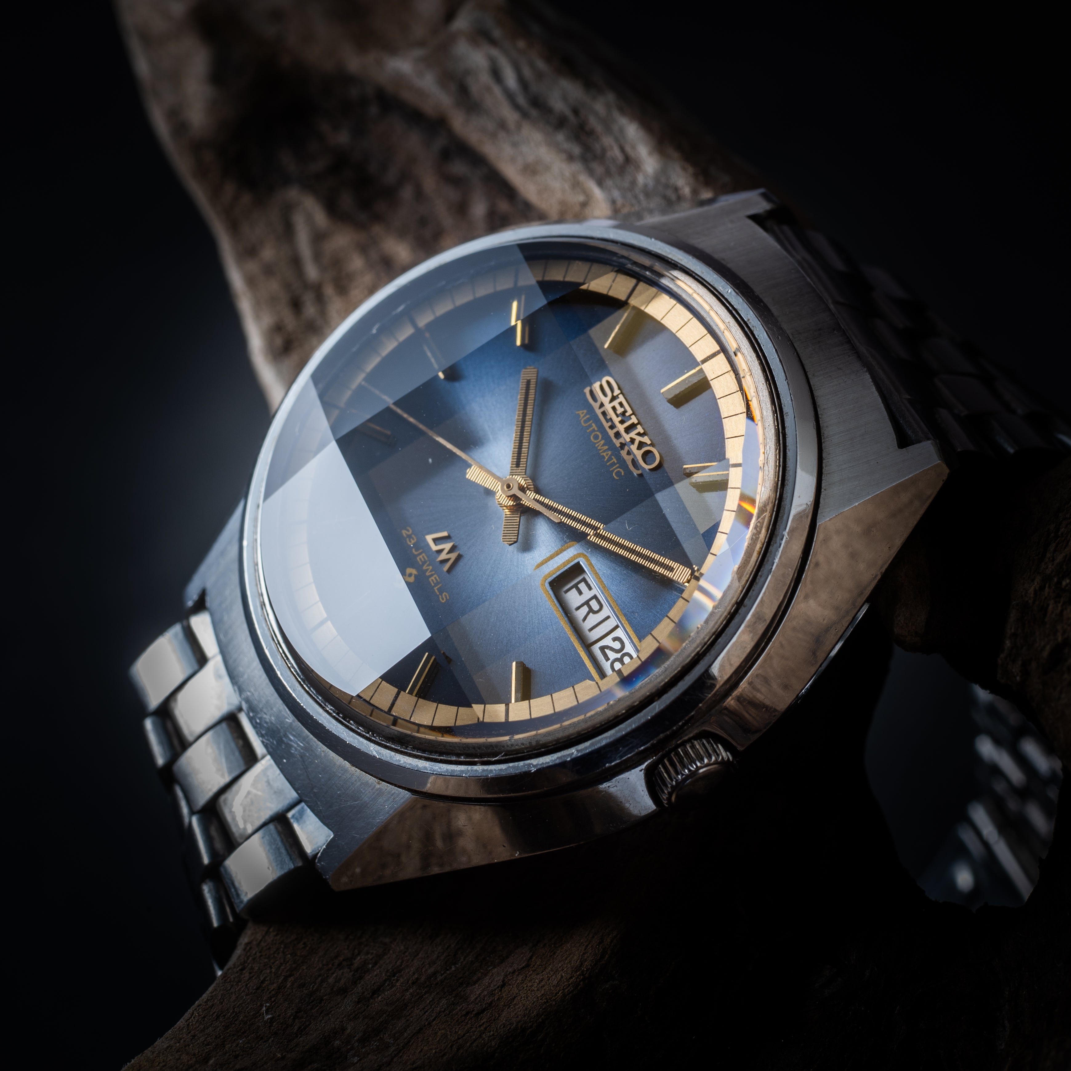 セイコー ロードマチック 1973年製 ブルーダイヤル 9面カットガラス